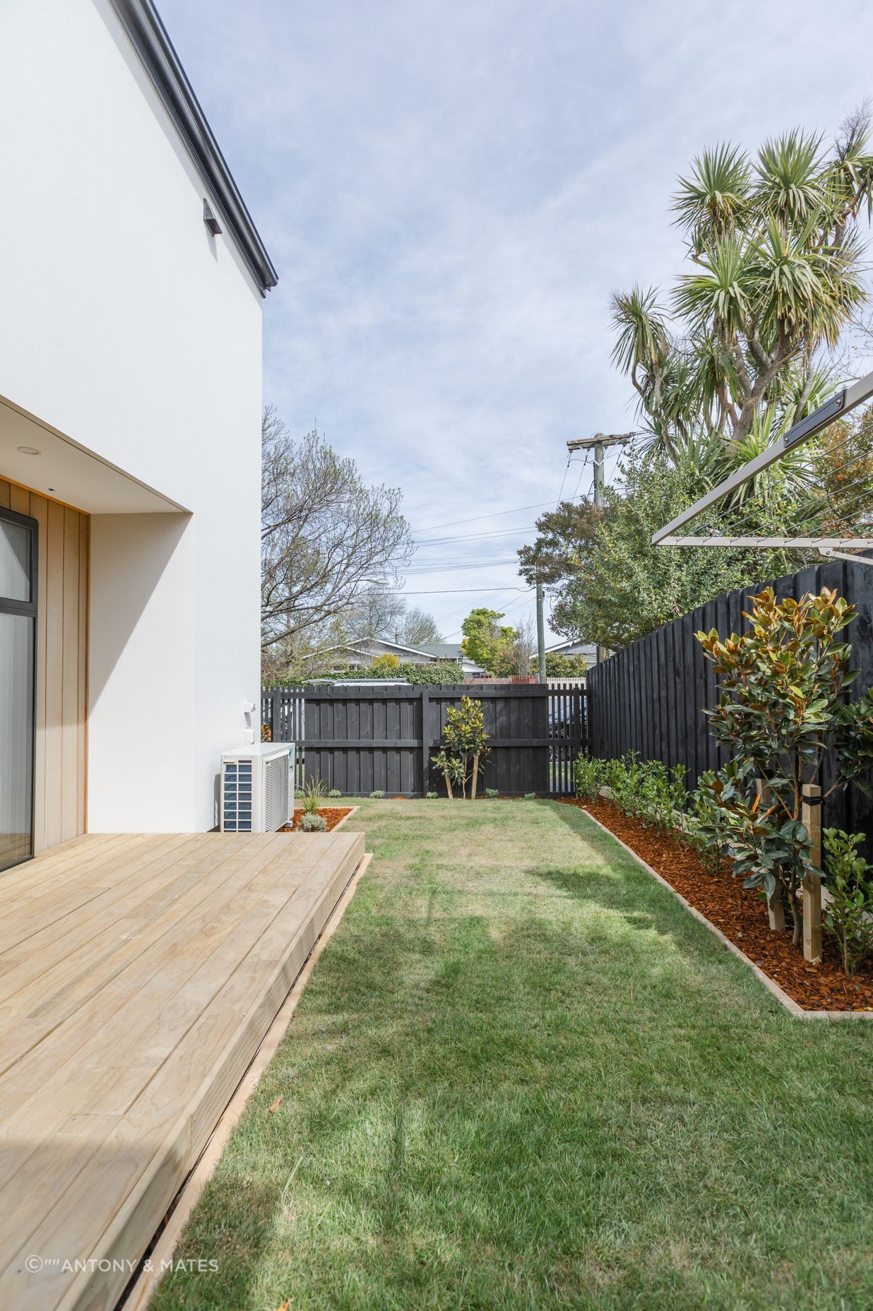 Selwyn St, Spreydon - x5 townhouses