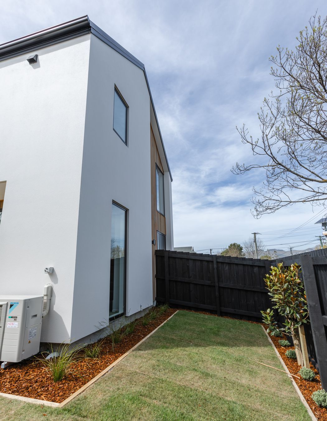 Selwyn St, Spreydon - x5 townhouses