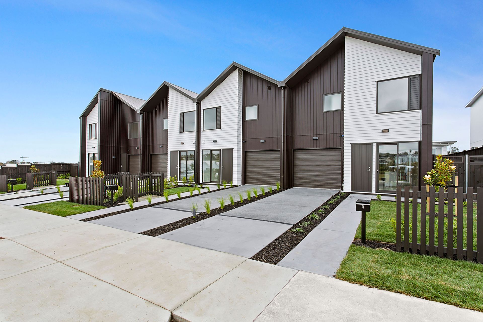 Red Beach Two Storey Terraces