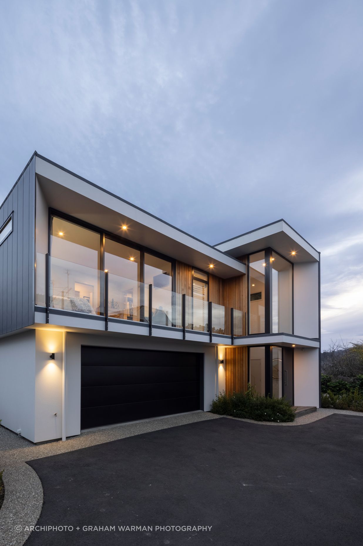 Reece-WarnockCat-2Highgate-resimage-2.jpg