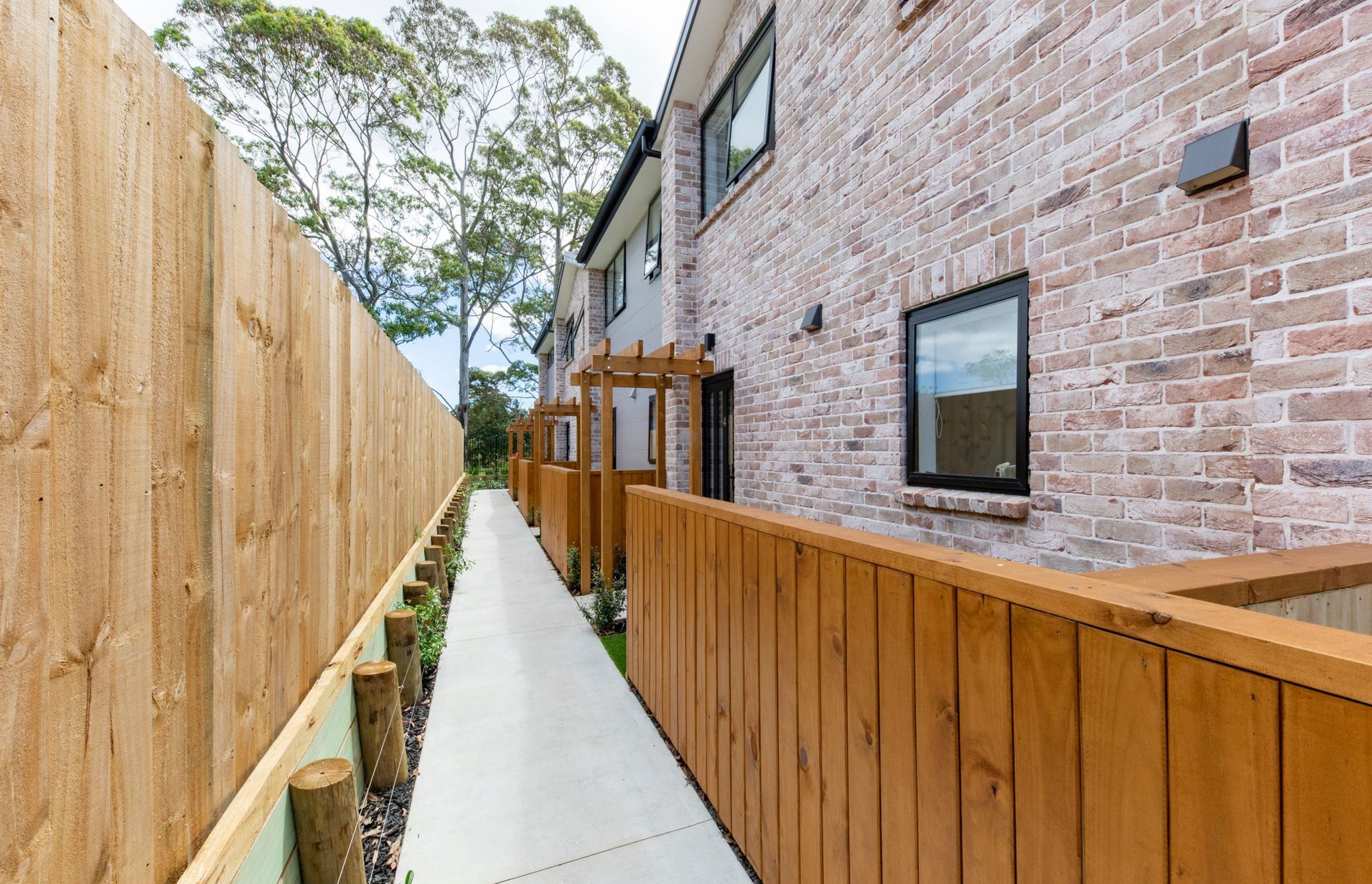 Multi-Unit Townhouse