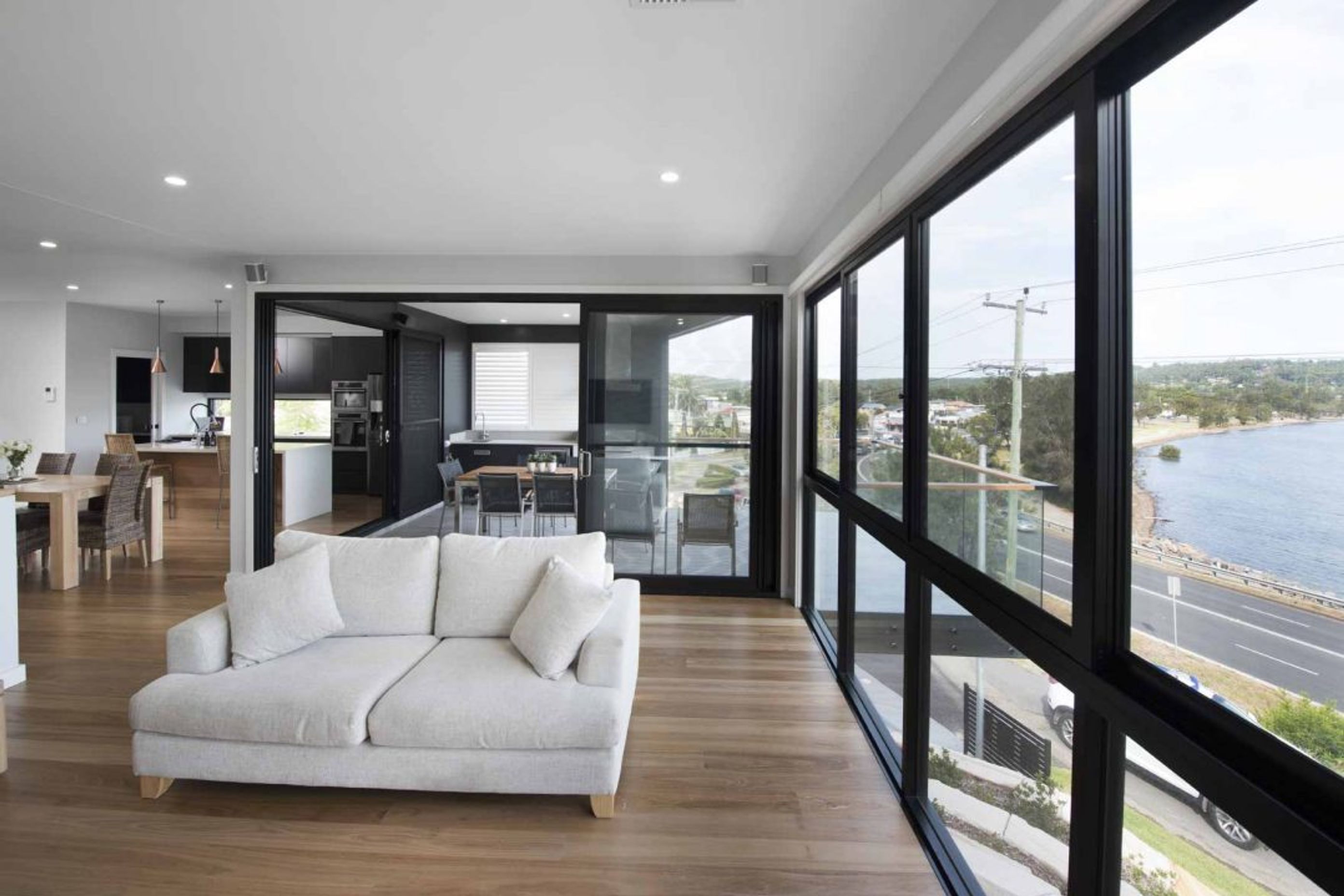 370 The Esplanade