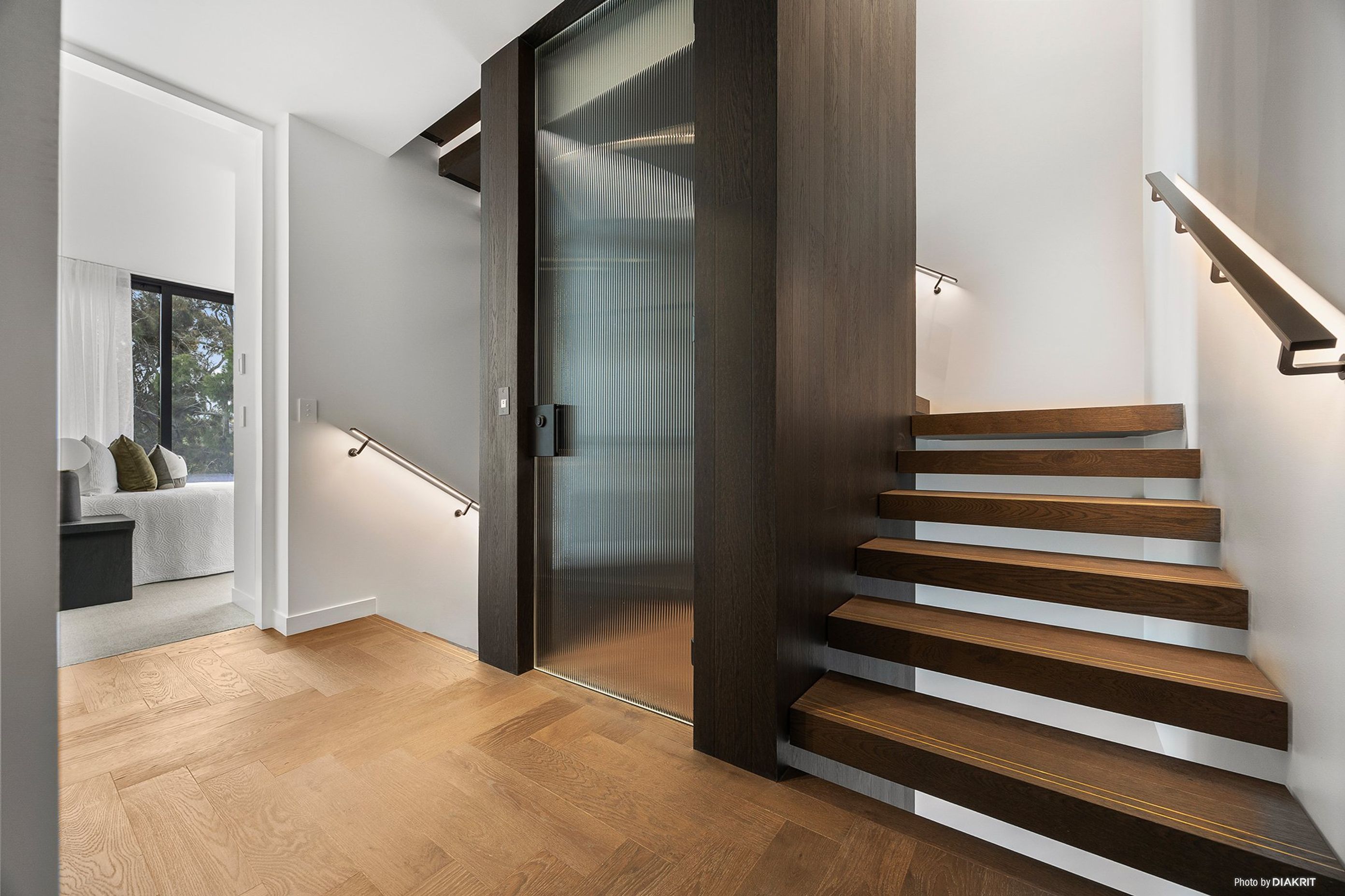 Stairwellandlift.jpg
