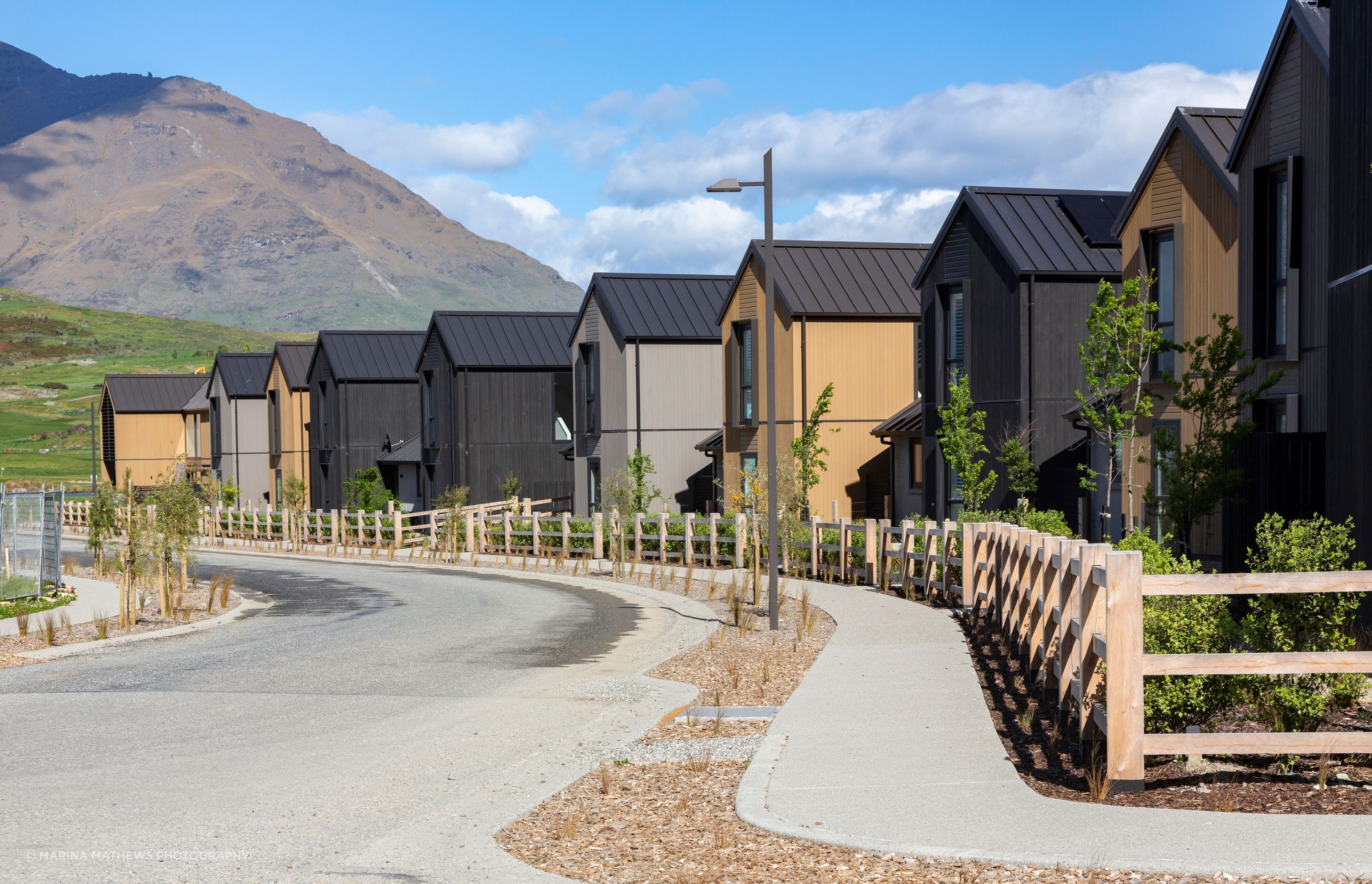 Station View, Jacks Point | Alpine Fencing