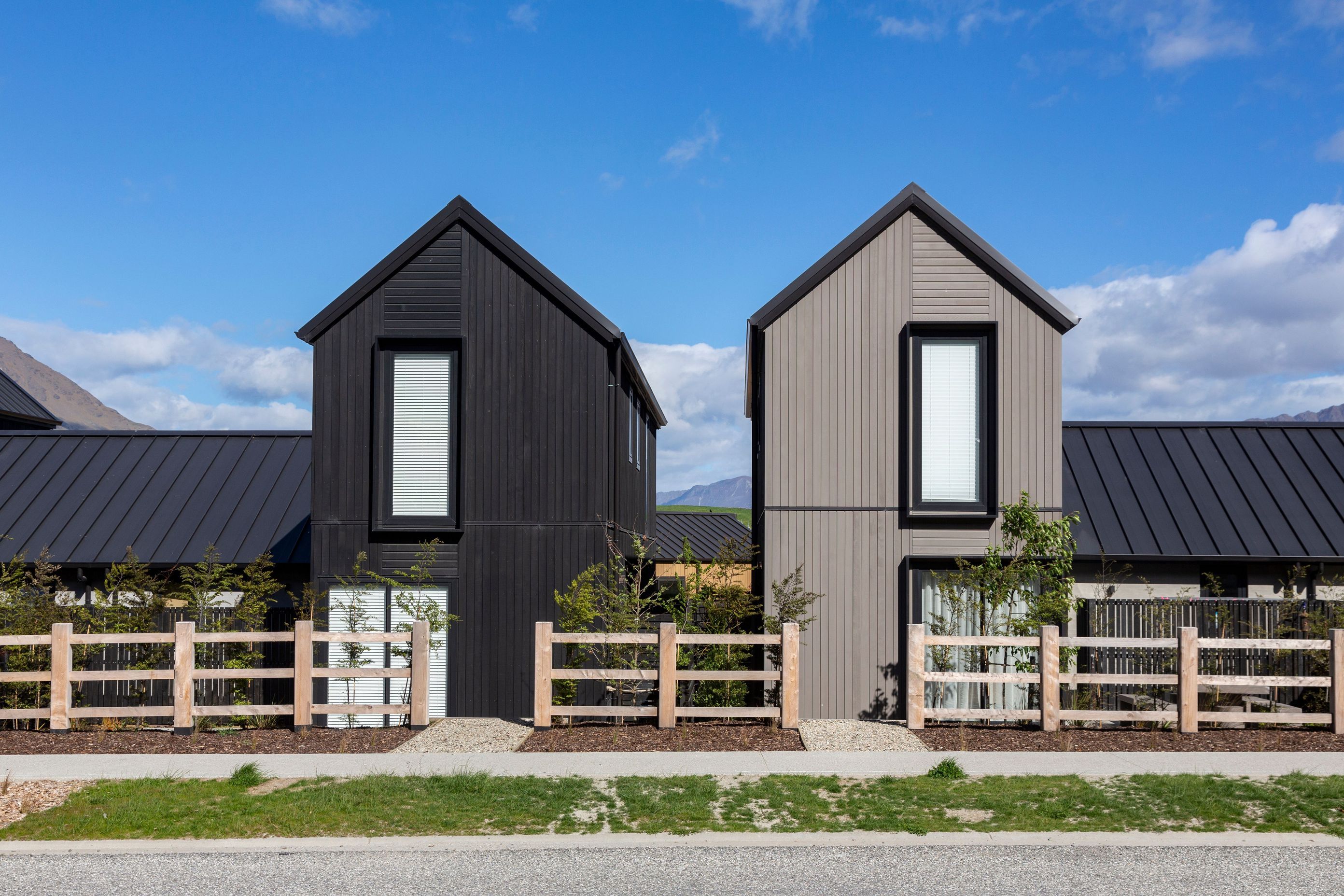 Station View, Jacks Point | Alpine Fencing