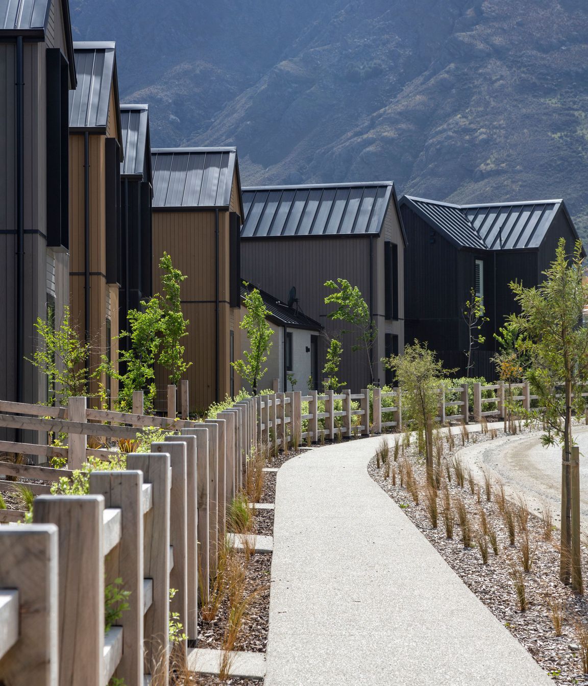 Station View, Jacks Point | Alpine Fencing