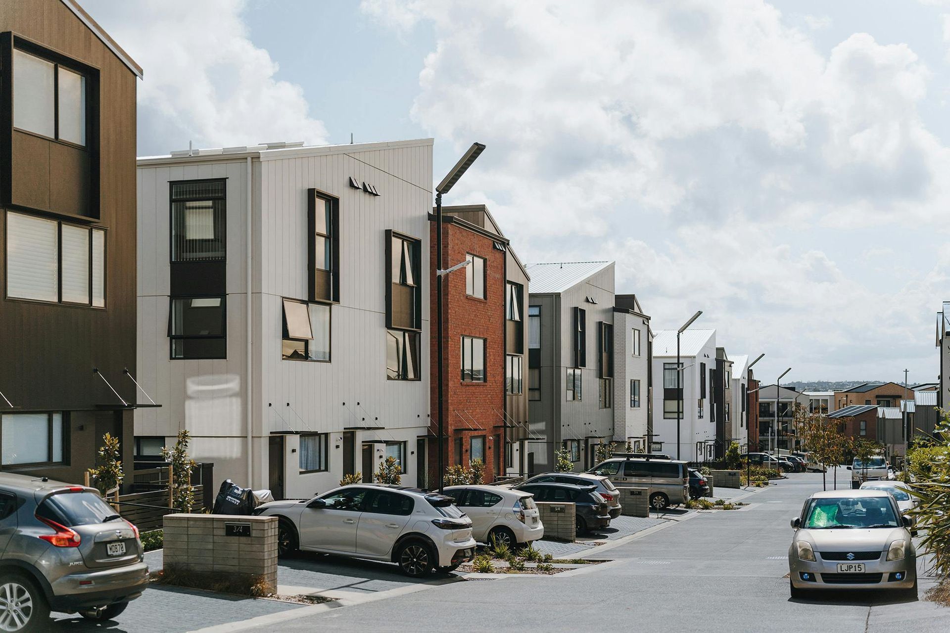 Te-Uru-Walk-up-TerracesTerraceMulti-unitConstrukt-ArchitectsAucklandRear-Parking.jpg