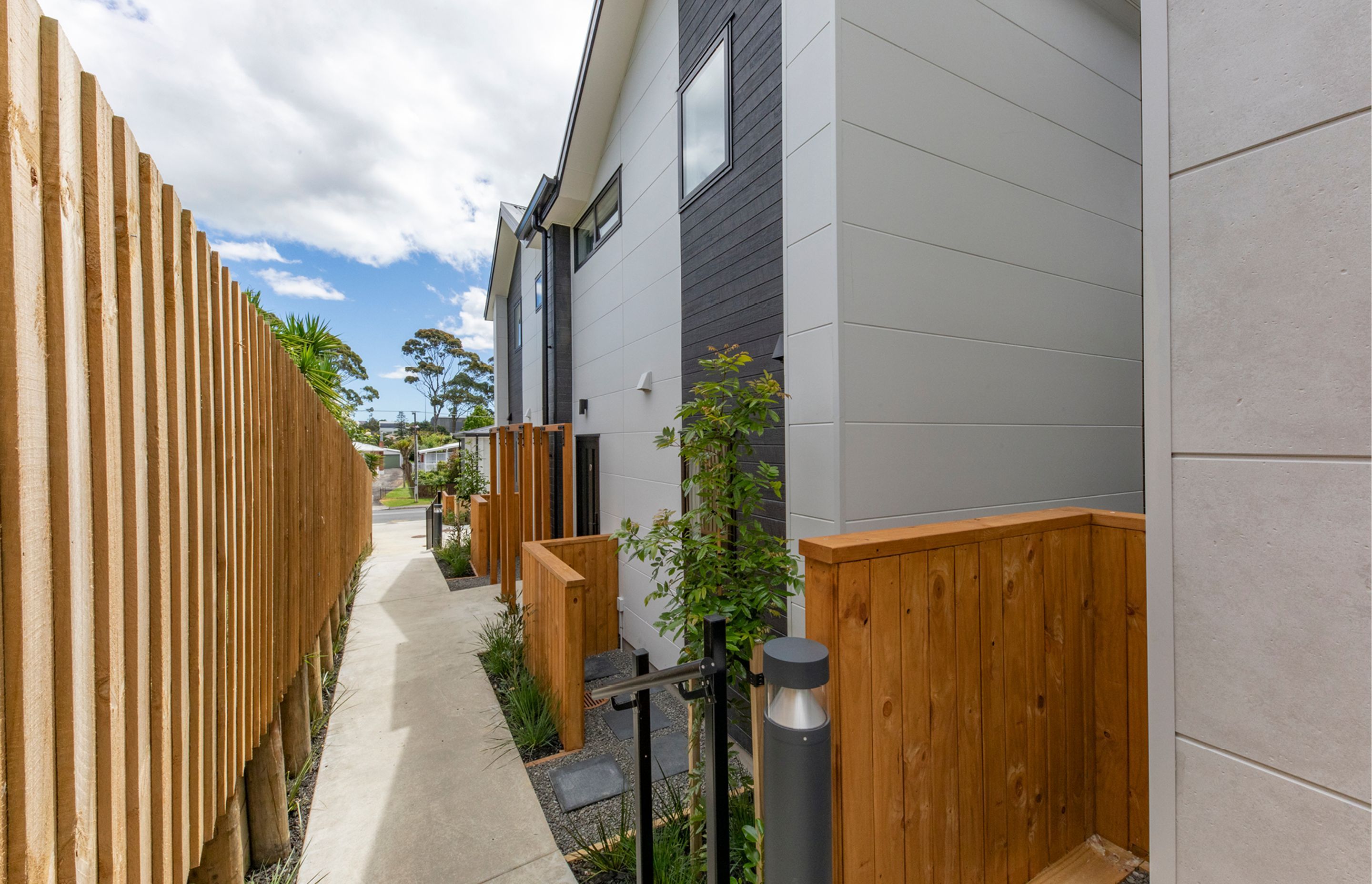 Multi-Unit Townhouse