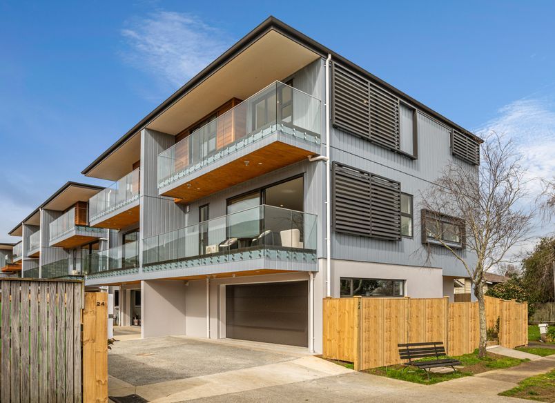 Pah Road | New Build Townhouses