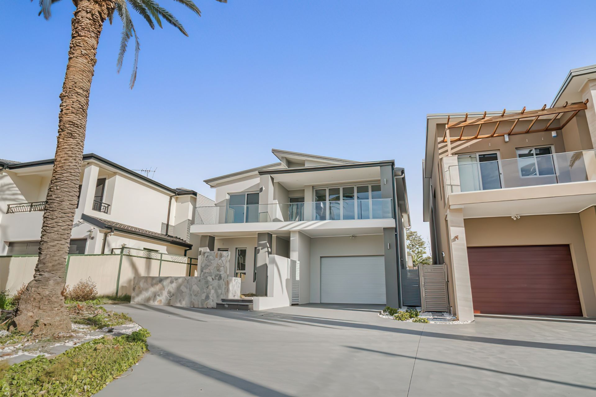 Merrylands Road, Merrylands