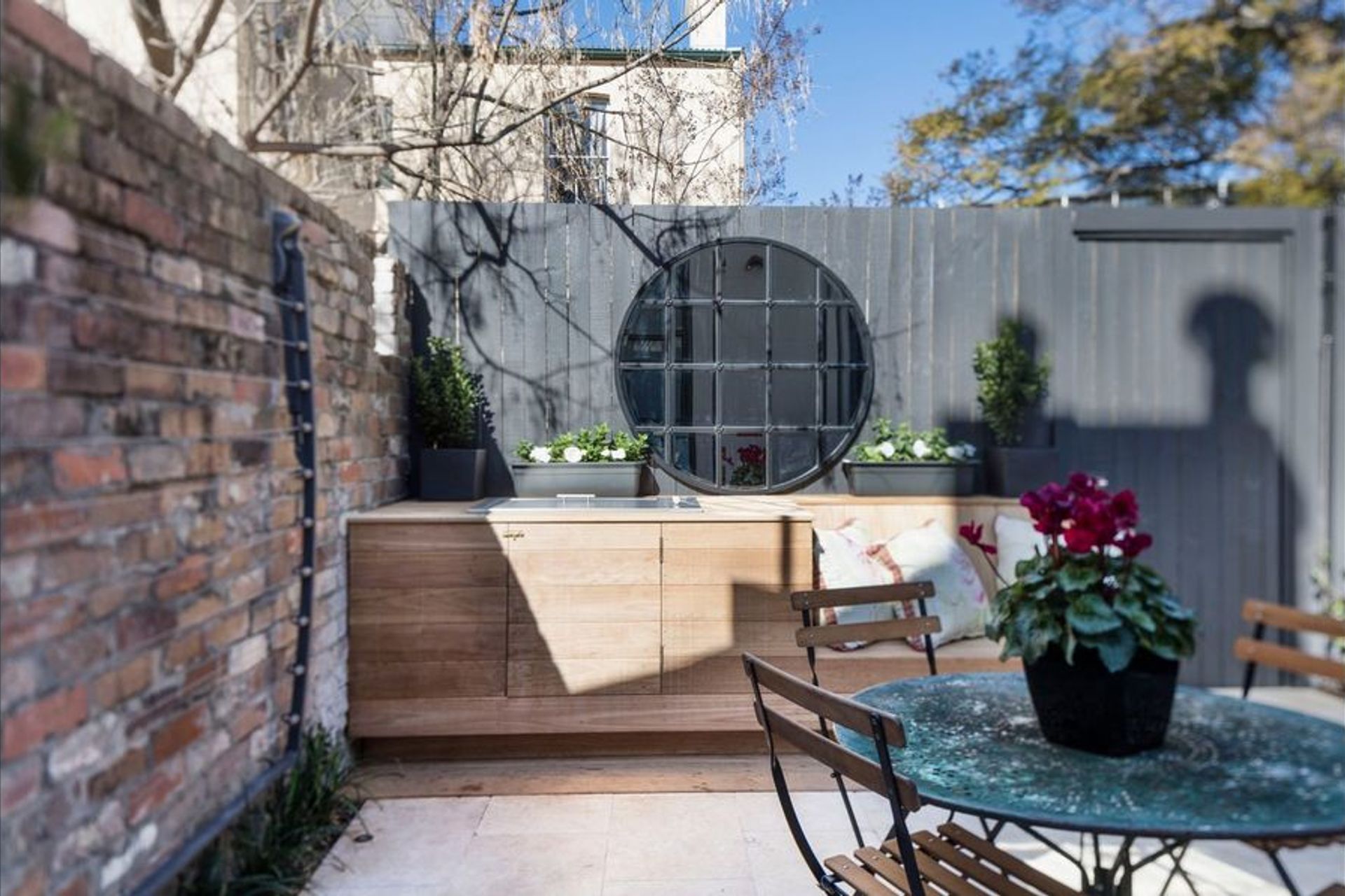 St Johns Road, Forest Lodge