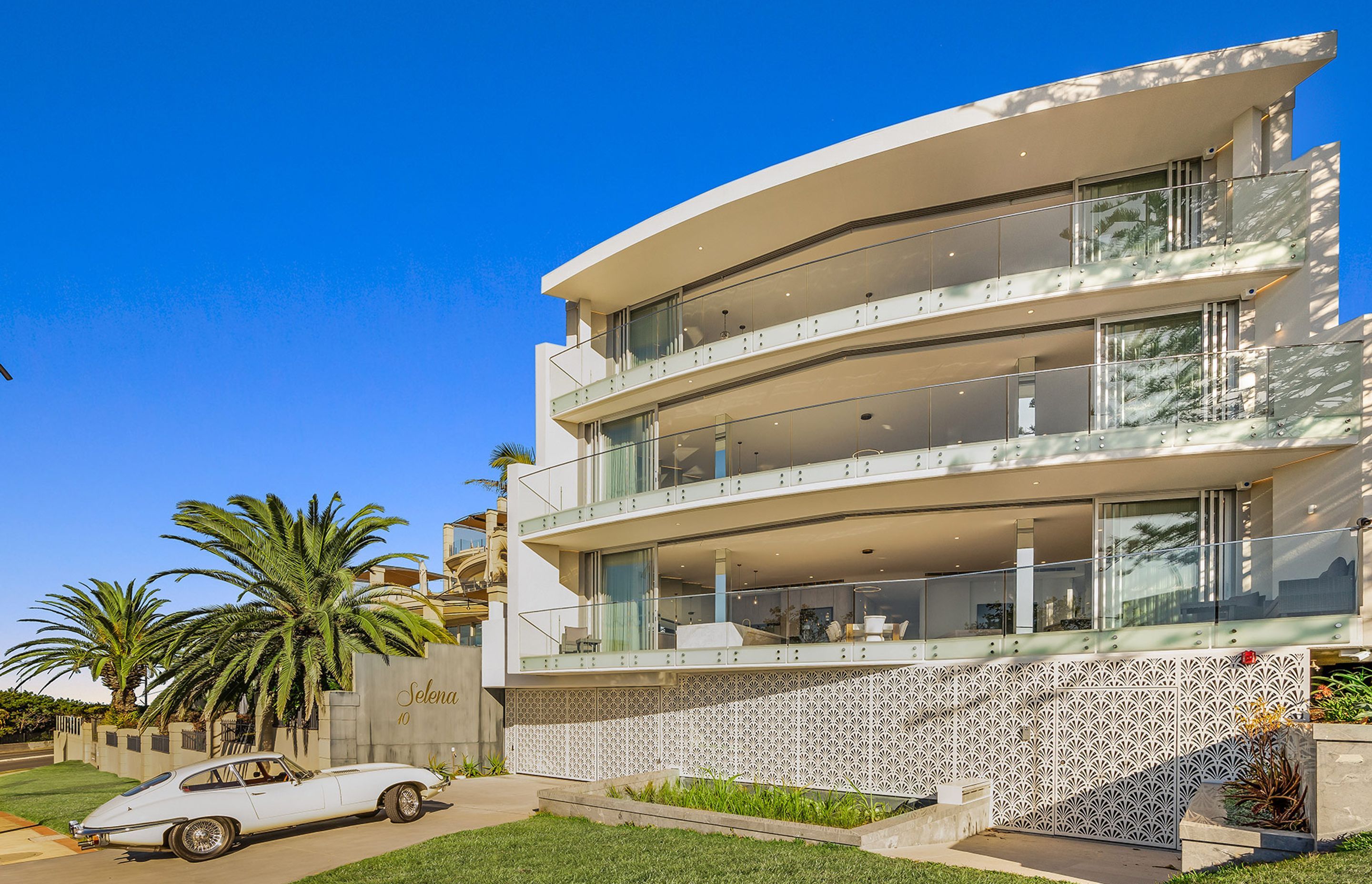 Selena Custom Built Luxury Units
