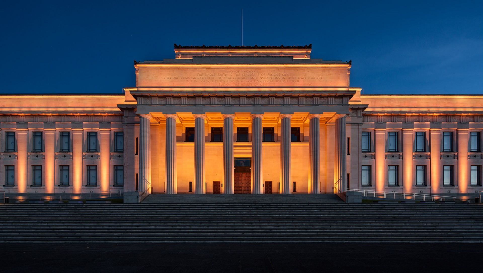 Auckland Museum banner