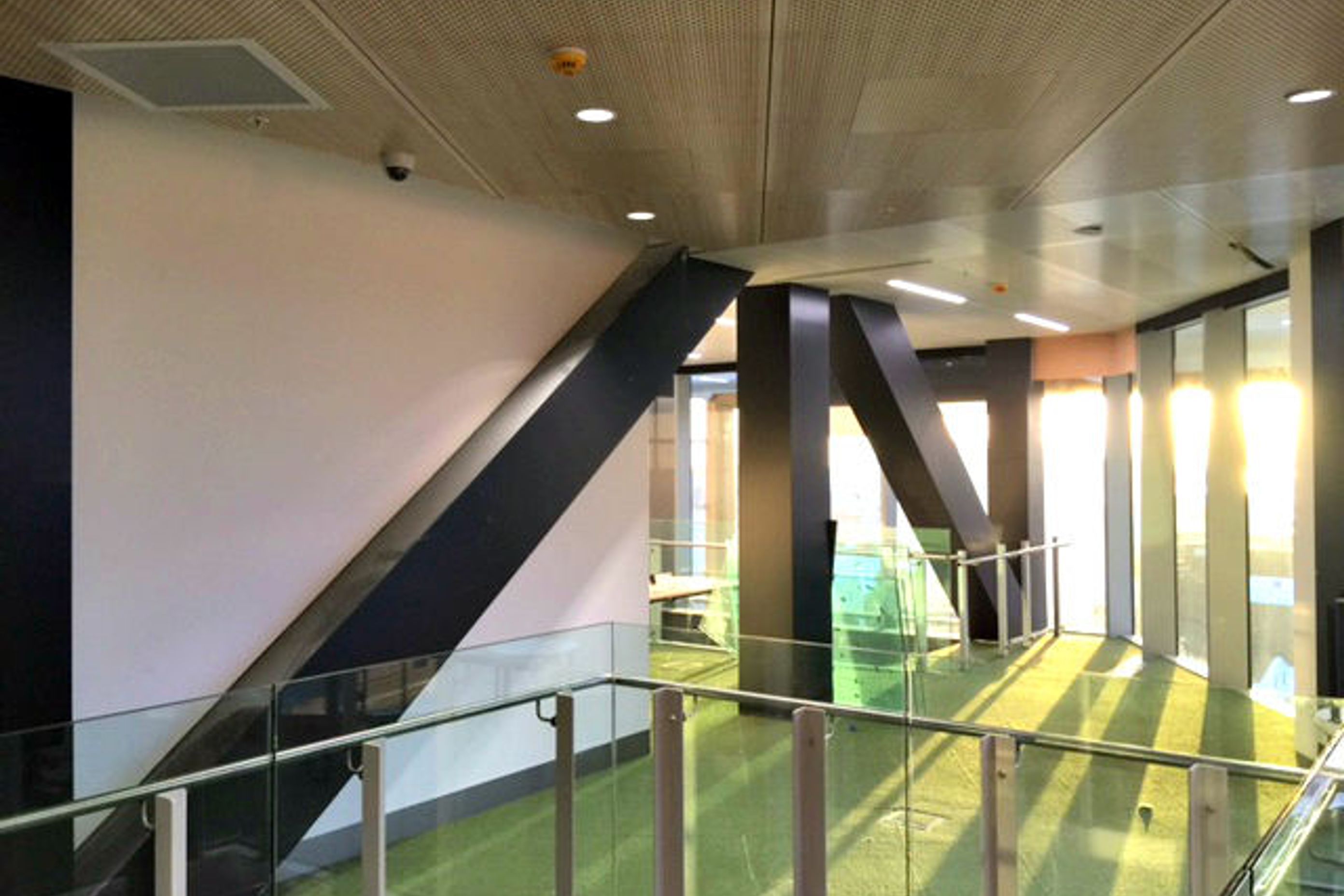 NeW Space