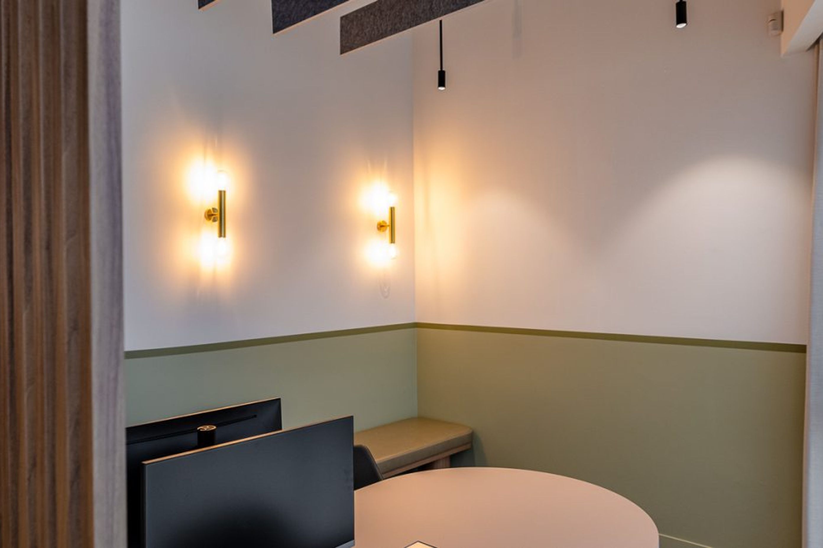 V Elements by Vaccaro Group