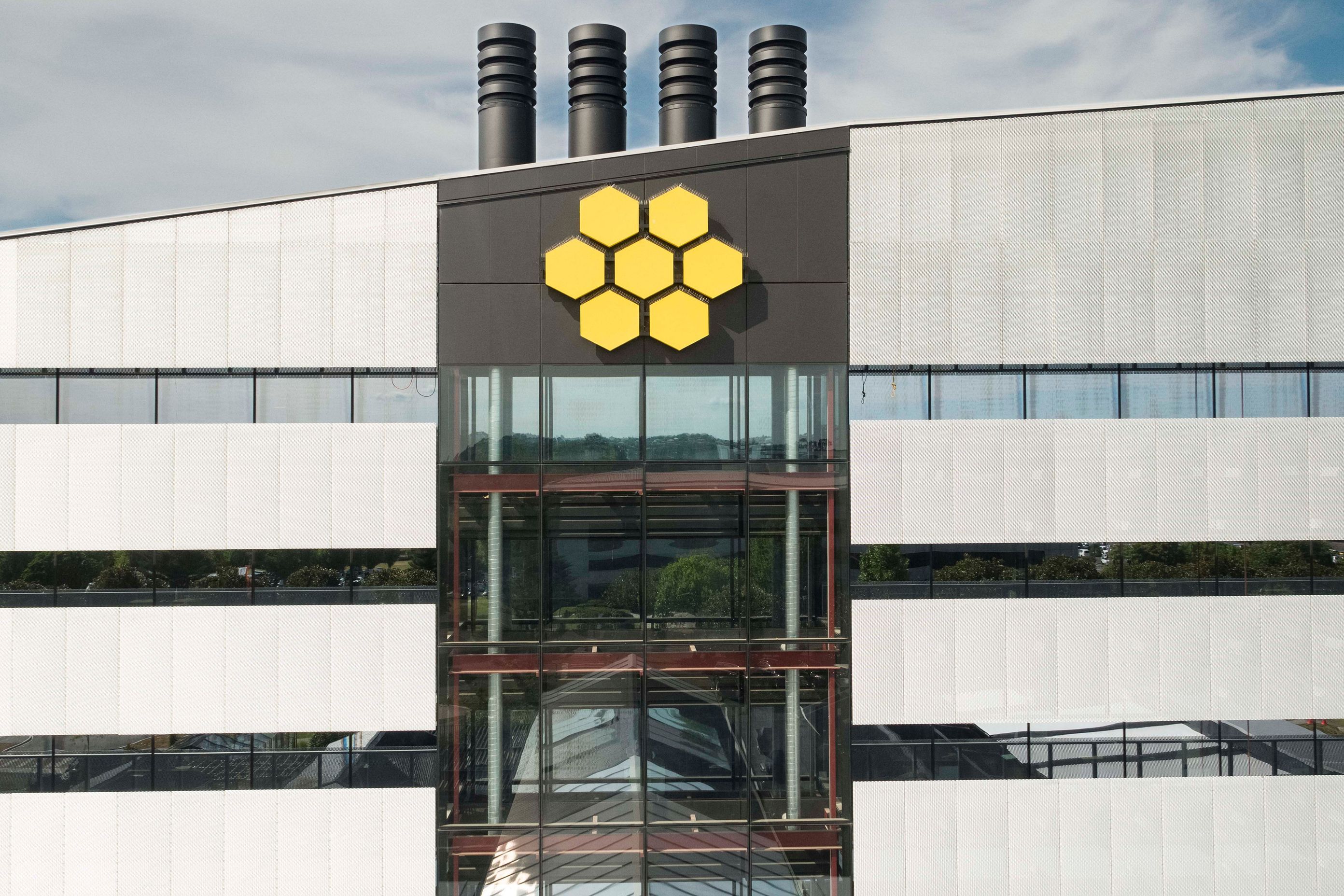 Bhive Smales Farm