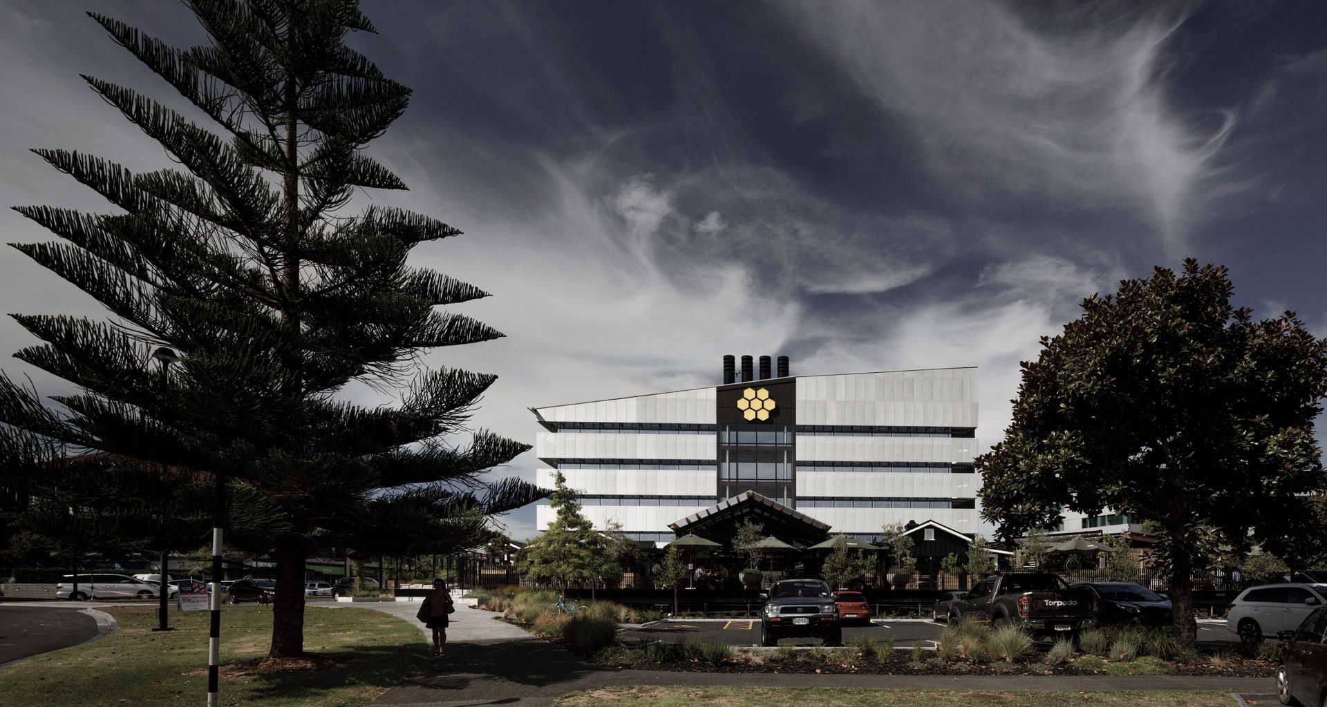 B:Hive Smales Farm banner