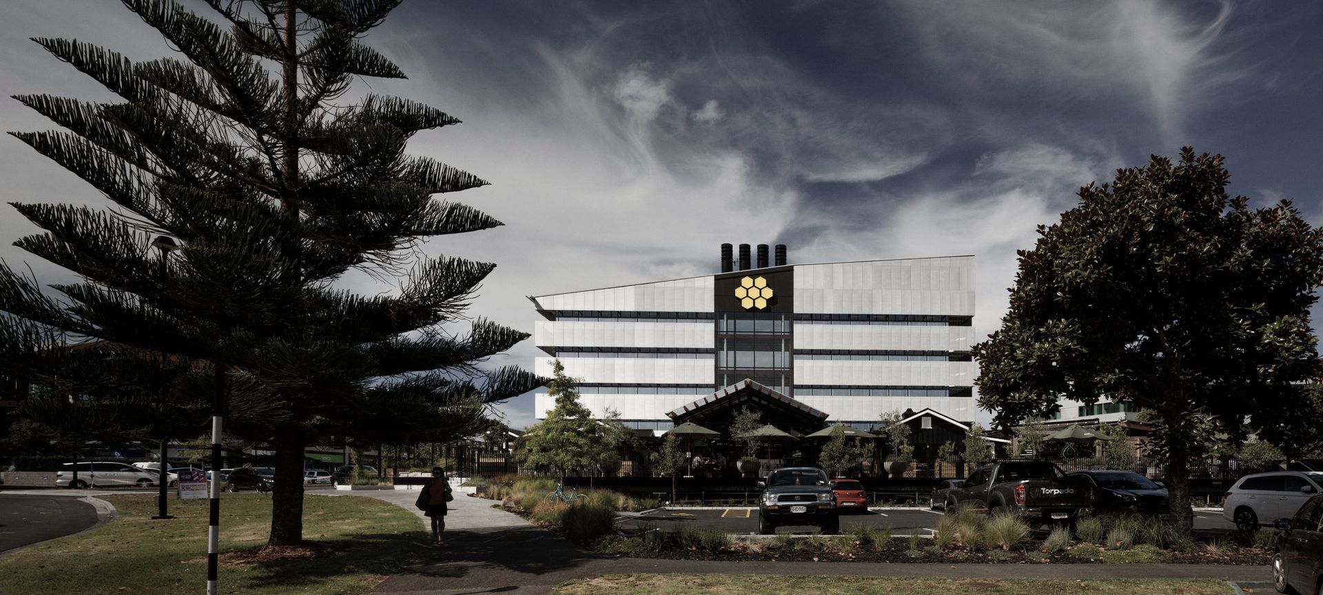 B:Hive Smales Farm banner
