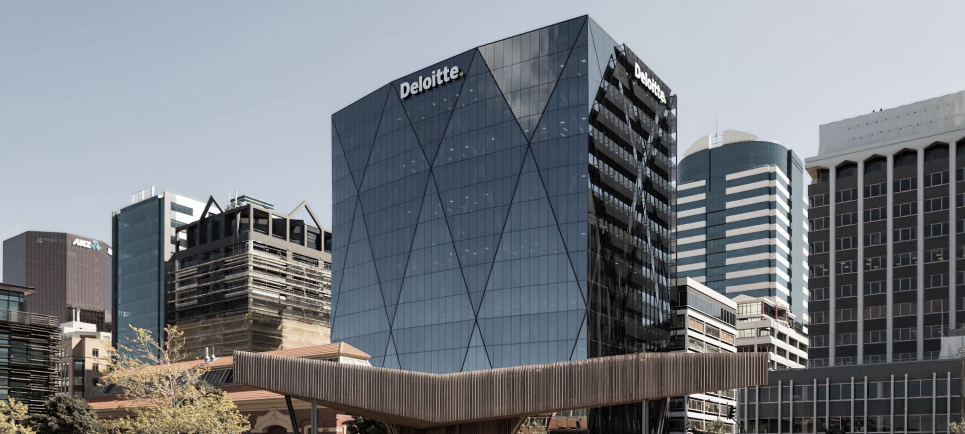 Deloitte, Wellington banner