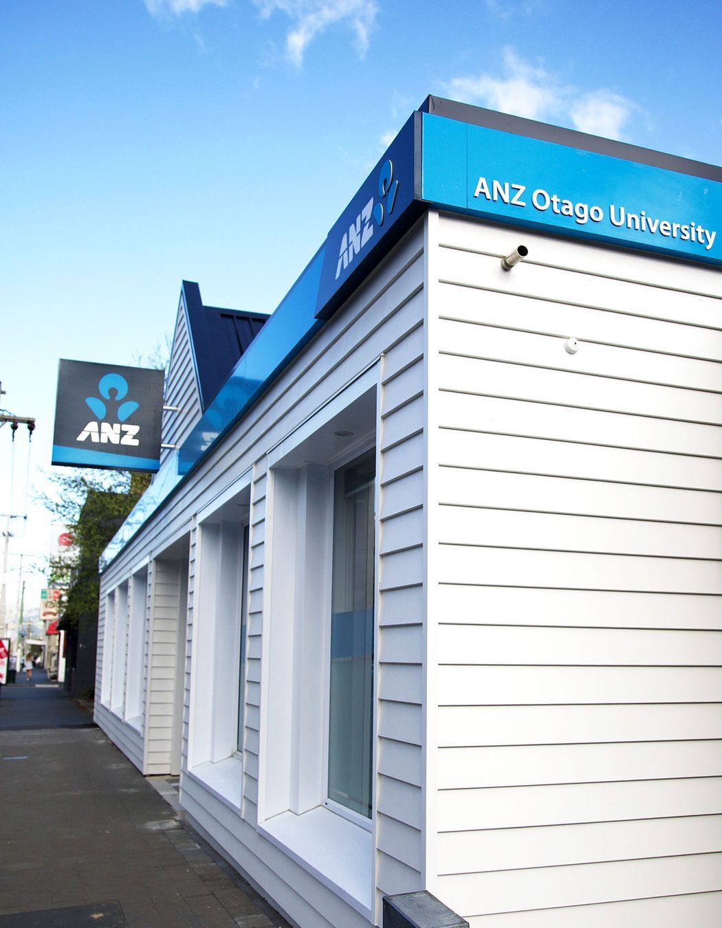 ANZ