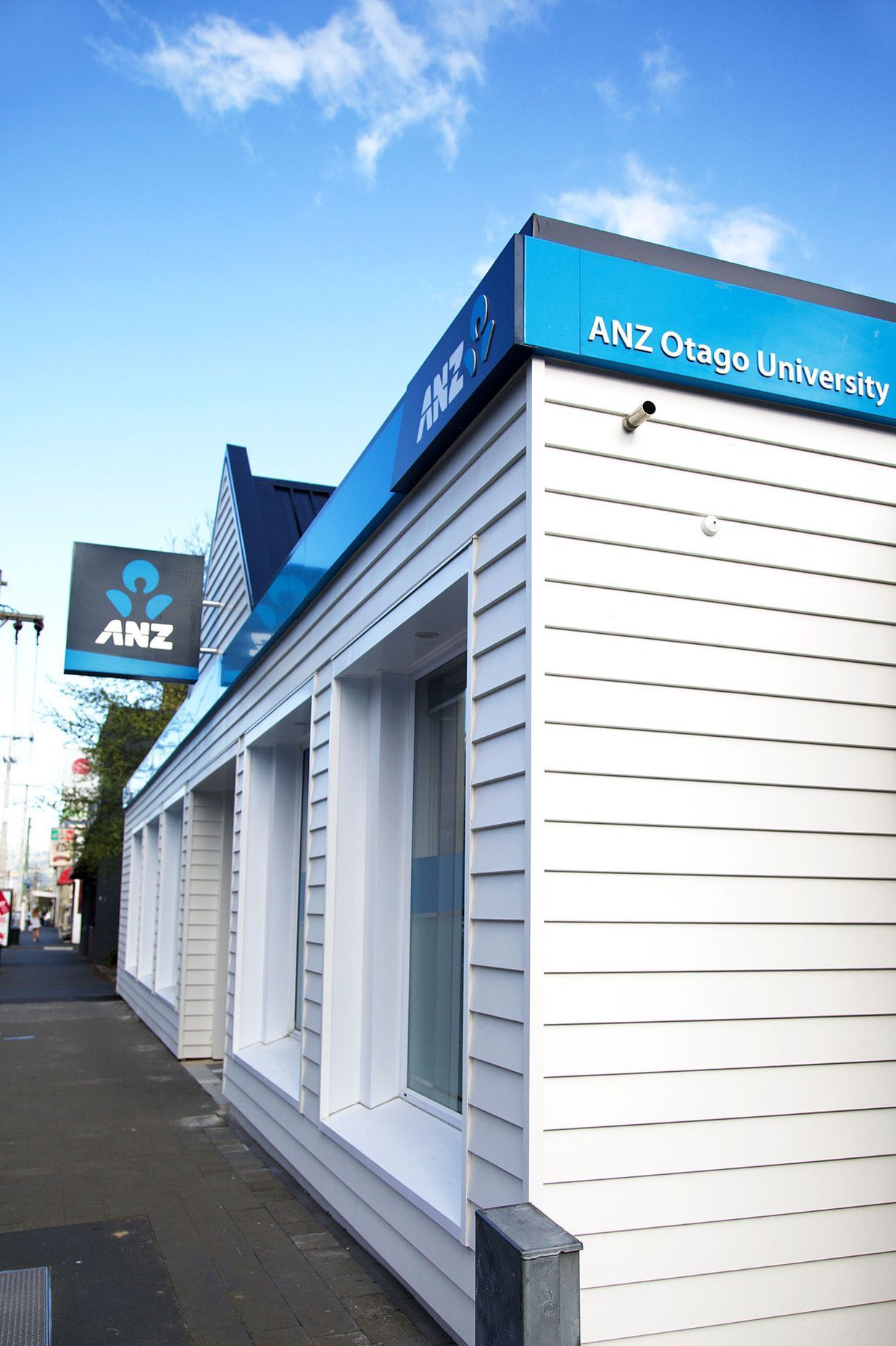 ANZ