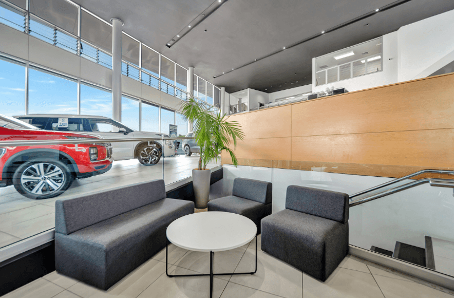 Mitsubishi Newmarket - Andrew Simms