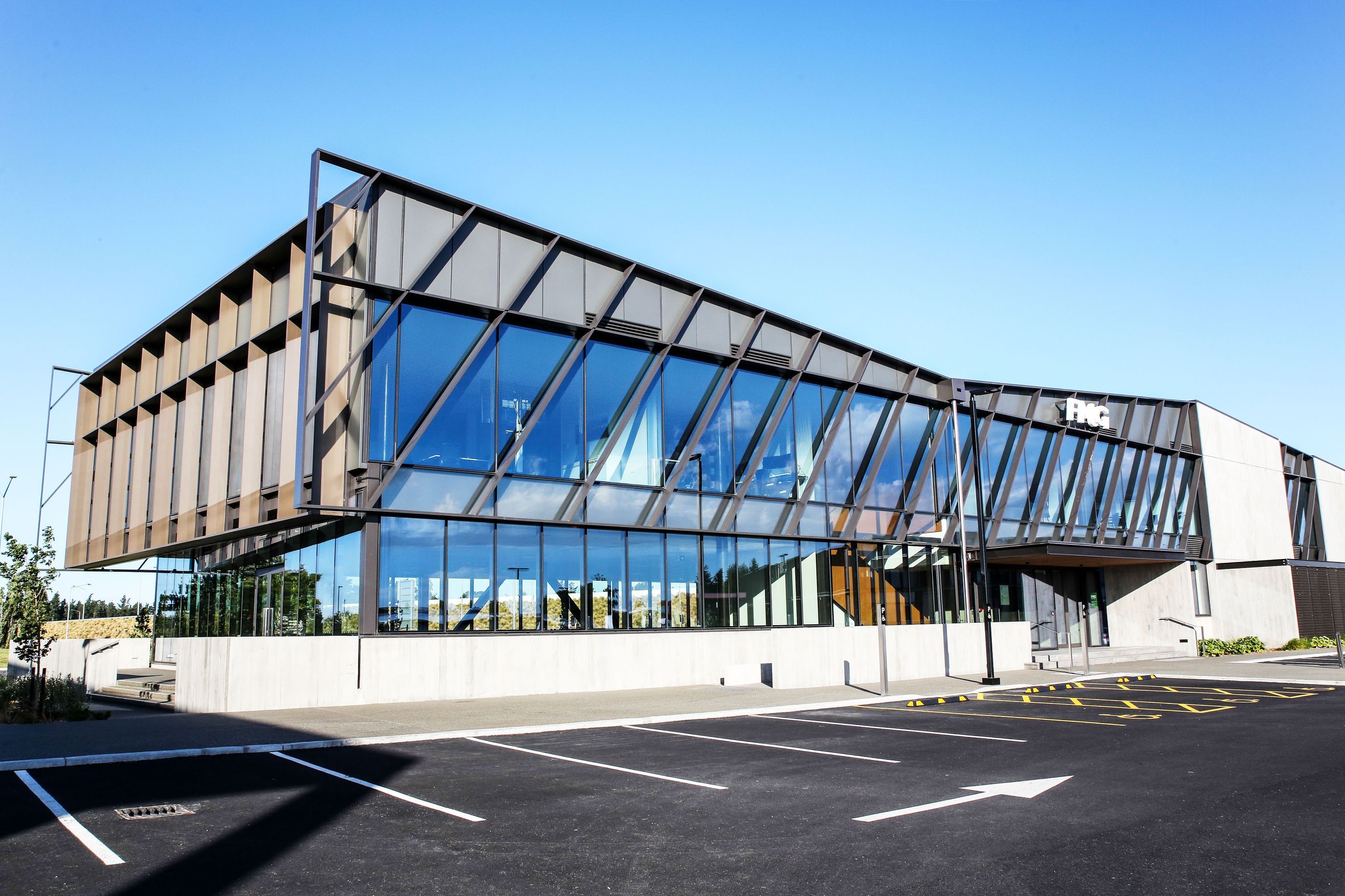 FMG Building