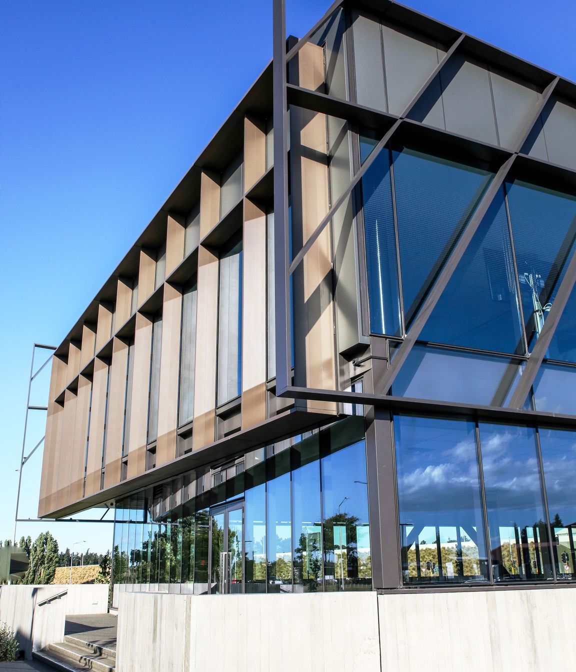 FMG Building