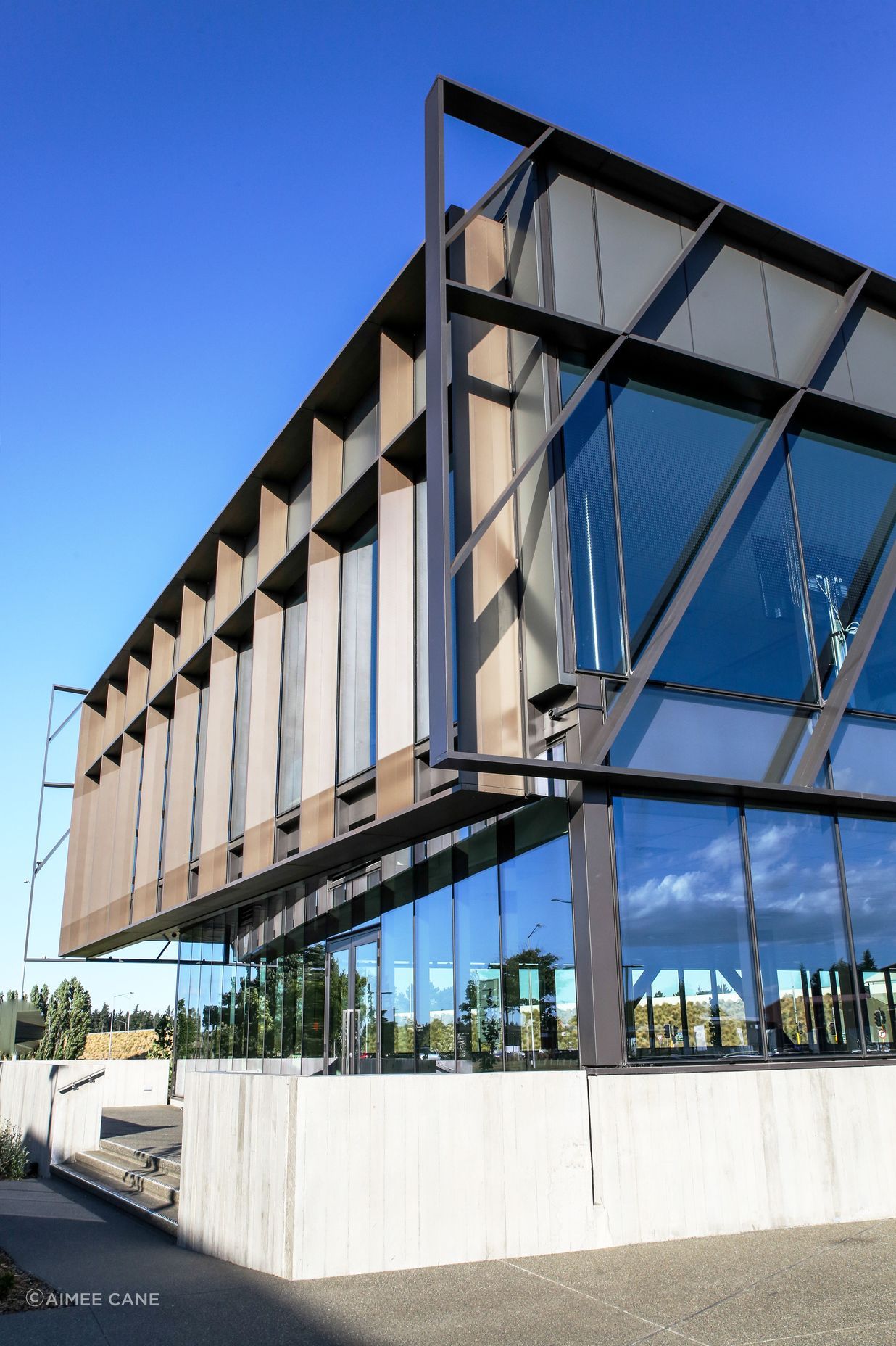 FMG Building