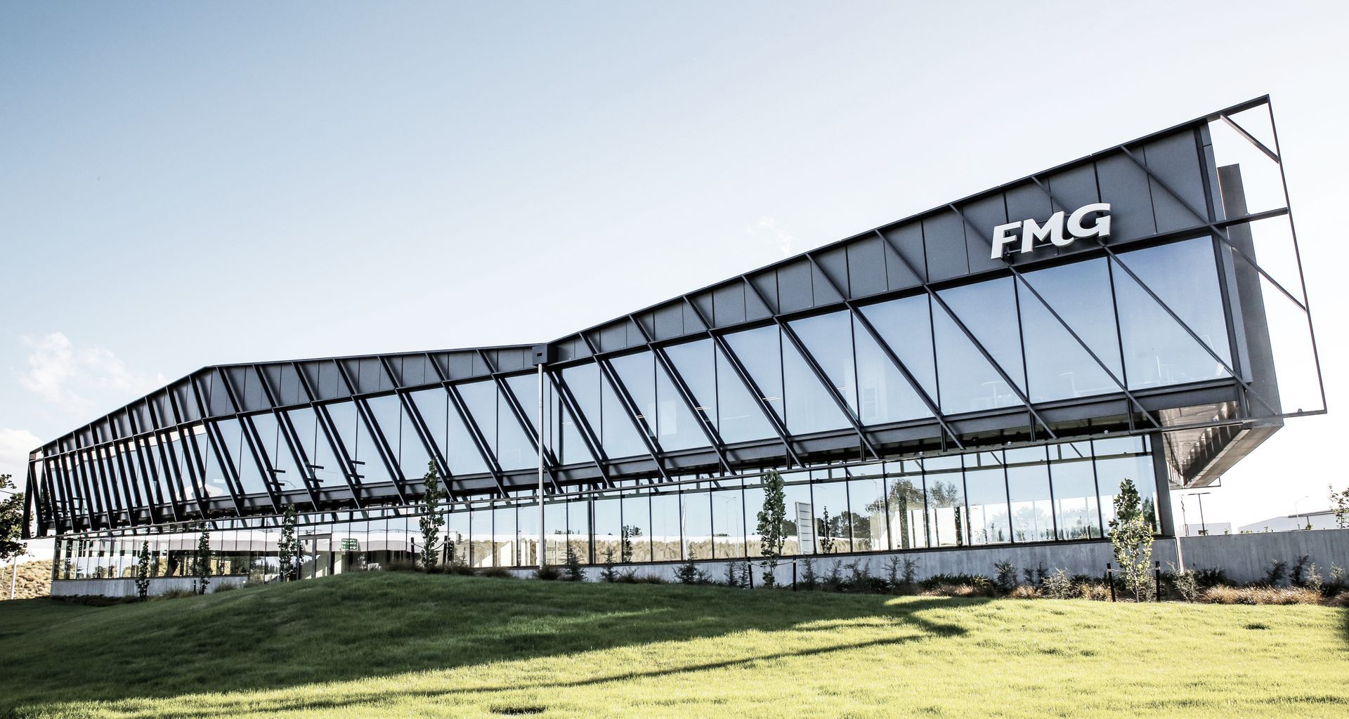 FMG Building banner