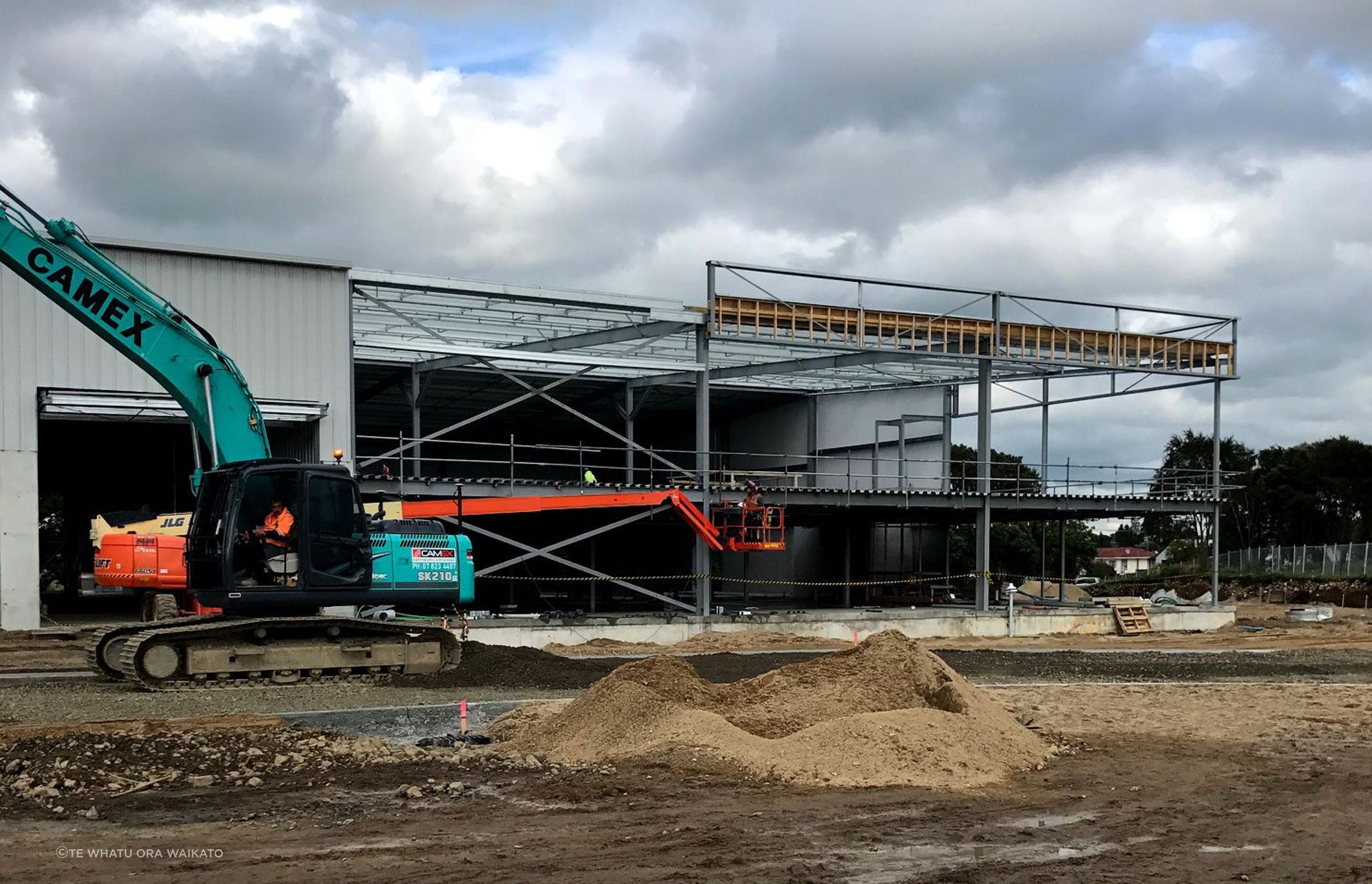 64236f8564d93182d67f11c3dhb-construction-2-crop.jpg