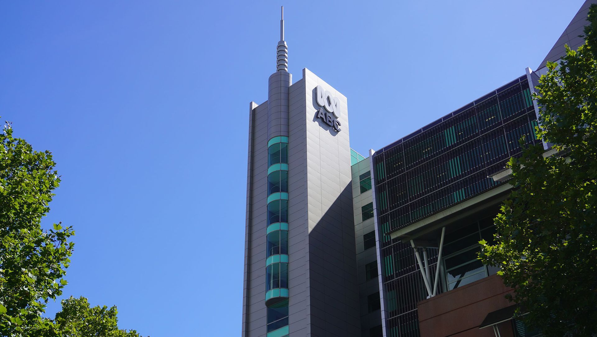 ABC - Ultimo banner