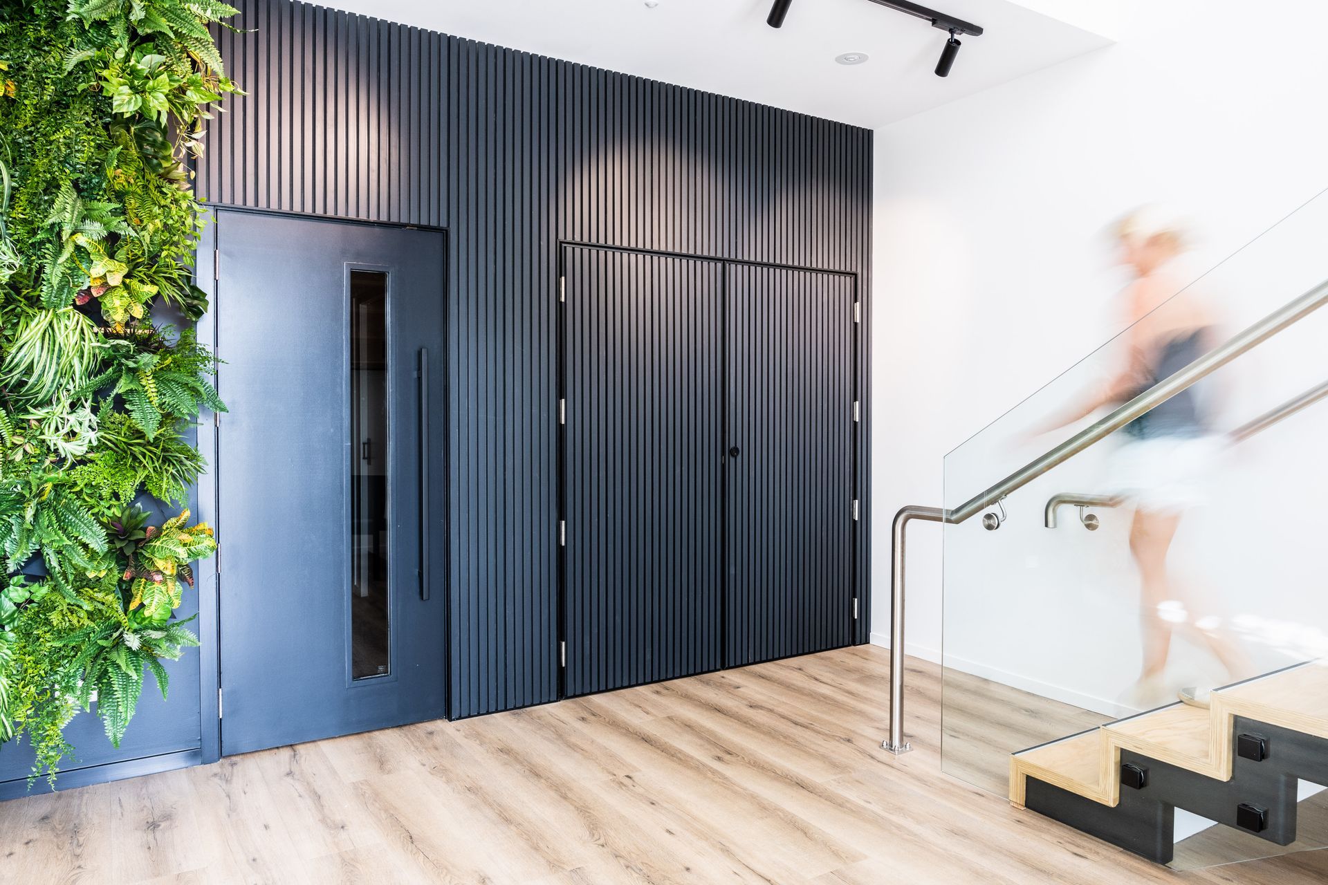 Alyeska - Tawa Street