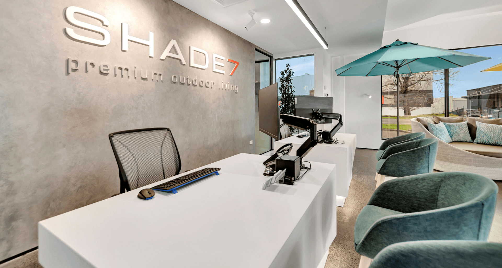 Shade 7 banner