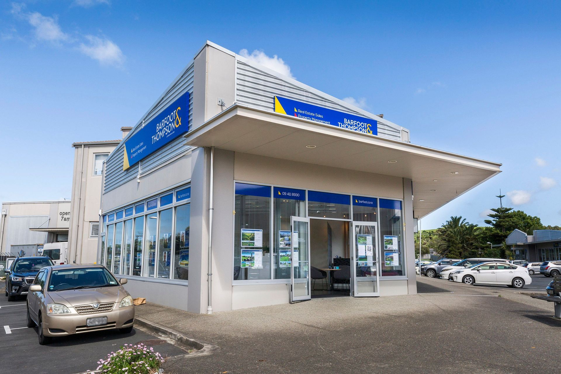 Barfoot &amp; Thompson - Office Fit-Out