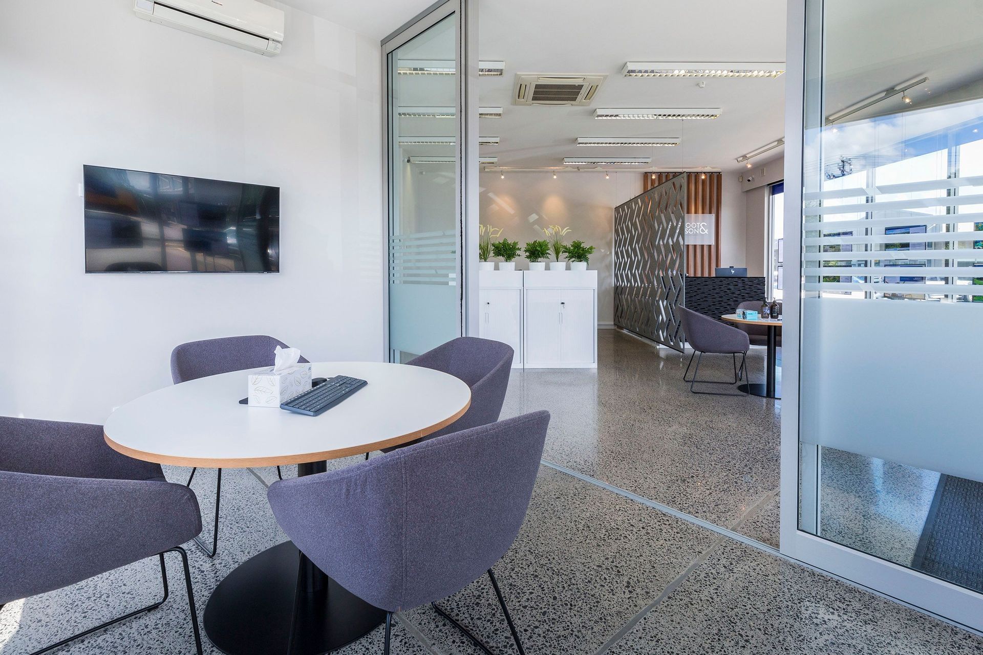 Barfoot &amp; Thompson - Office Fit-Out