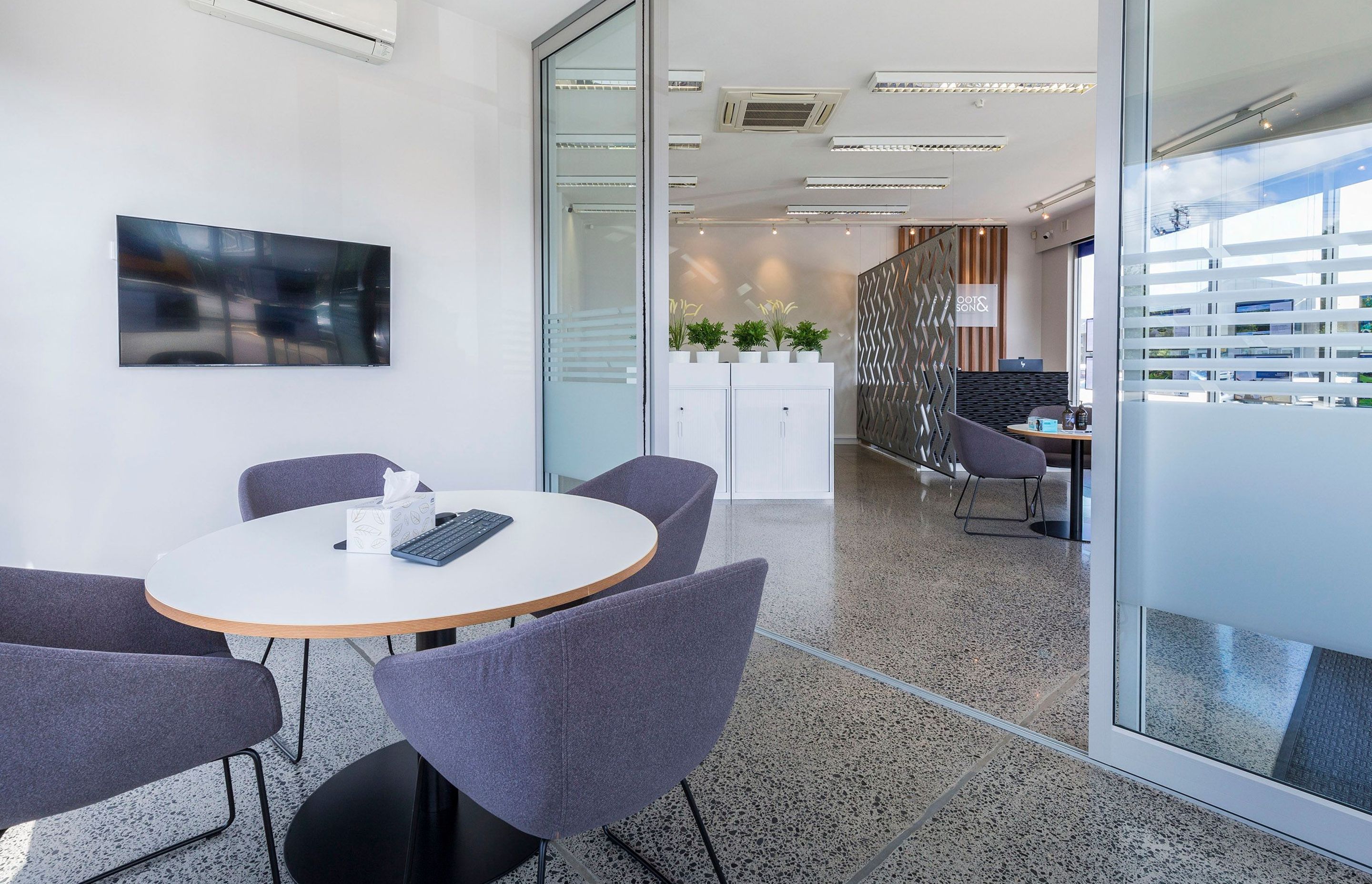 Barfoot &amp; Thompson - Office Fit-Out