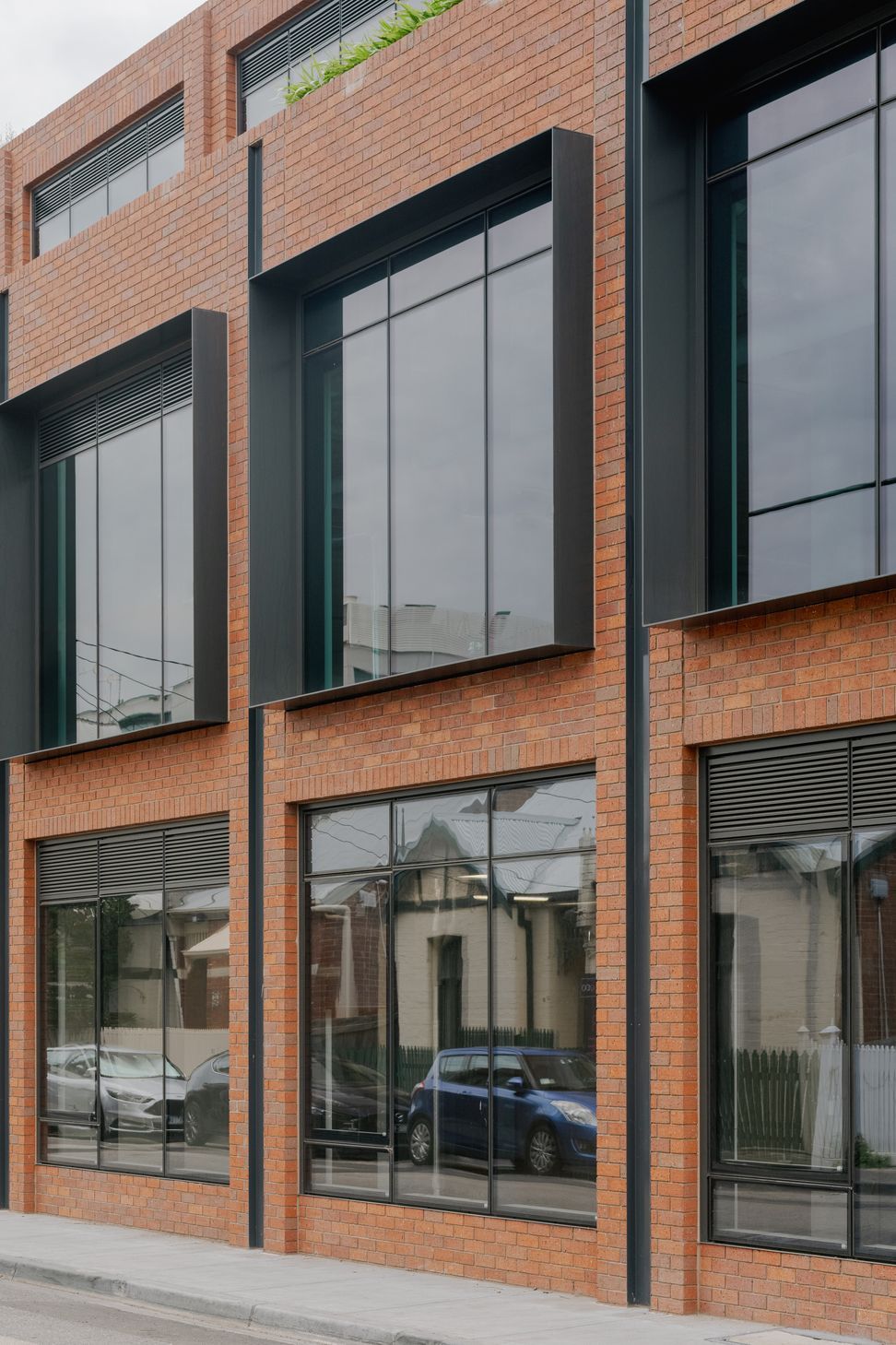 Brick-Inlay-facade-windsor-place.jpg