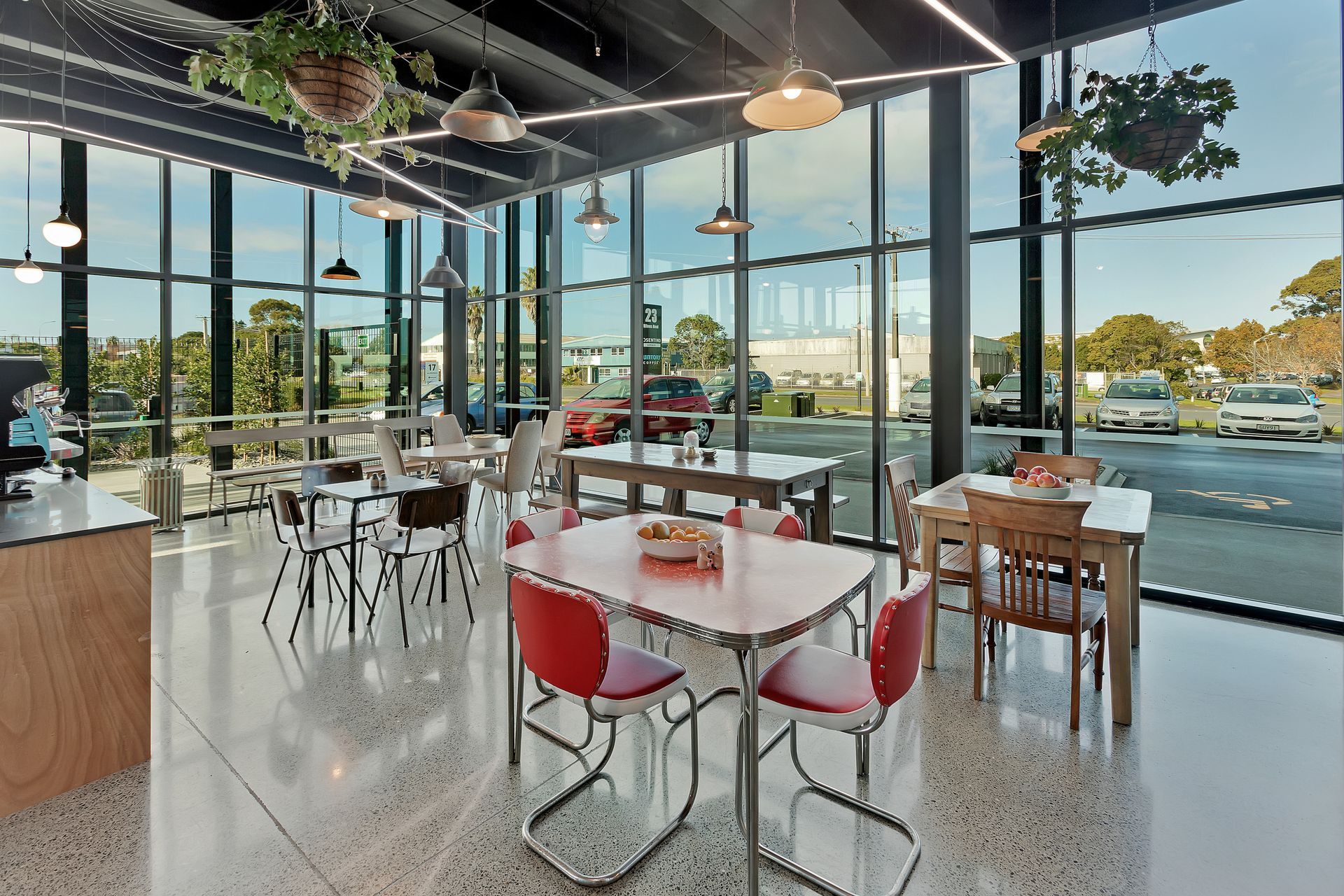 Broadway Property - Suntory