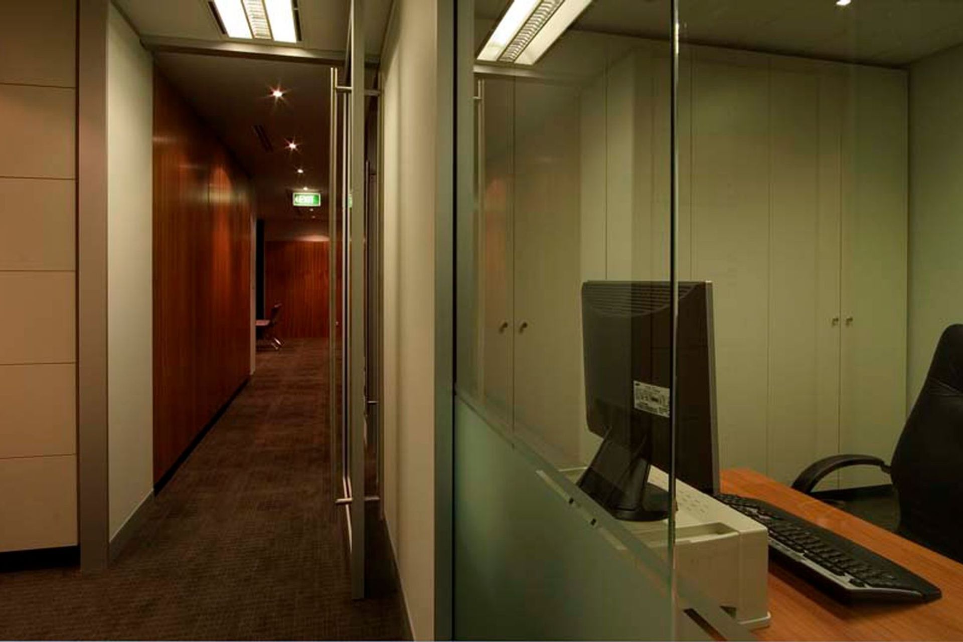 COMMERCIAL-OFFICE8.jpg