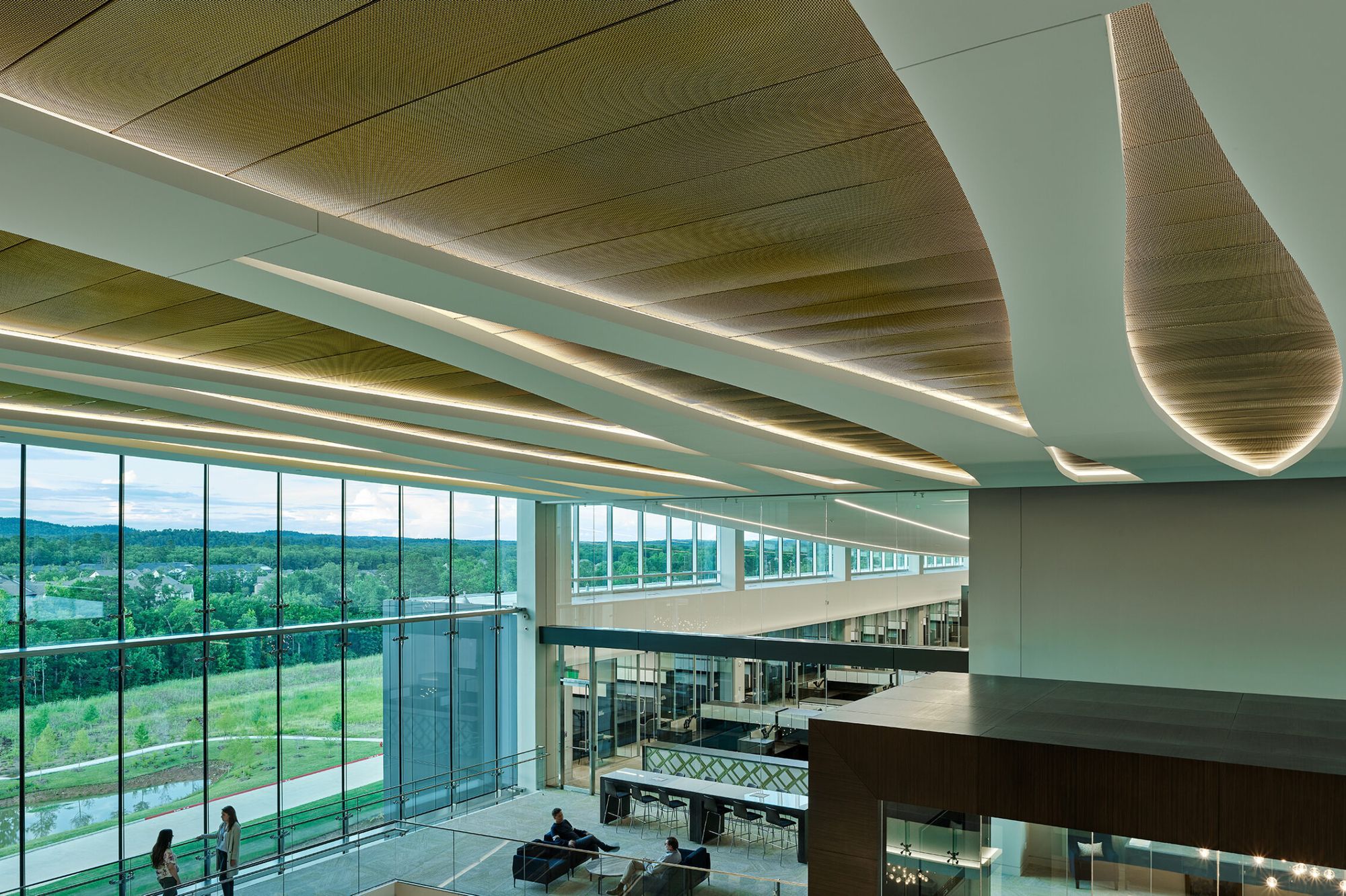 ConfidentialCorporateOffice0042700x1600-scaled.jpg