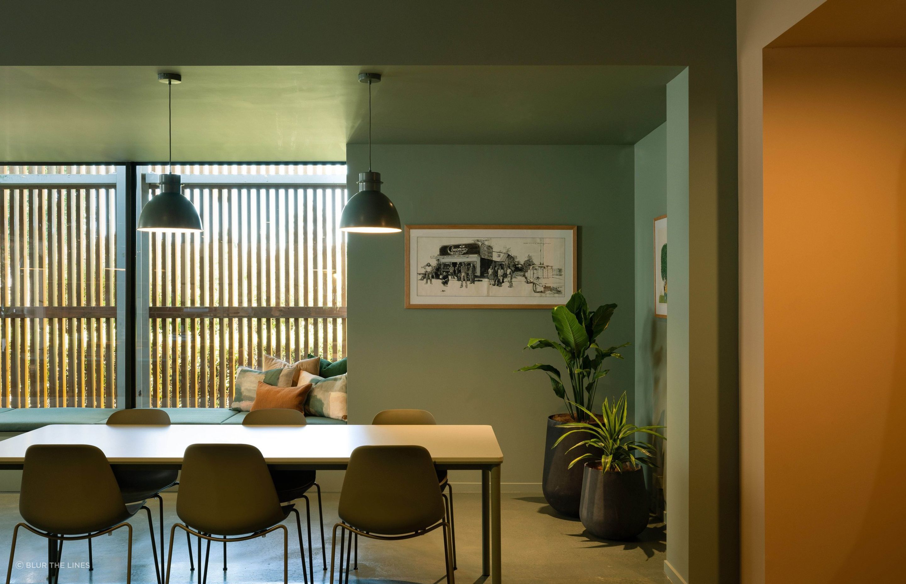 Coworkinggreenzoneweb.jpg