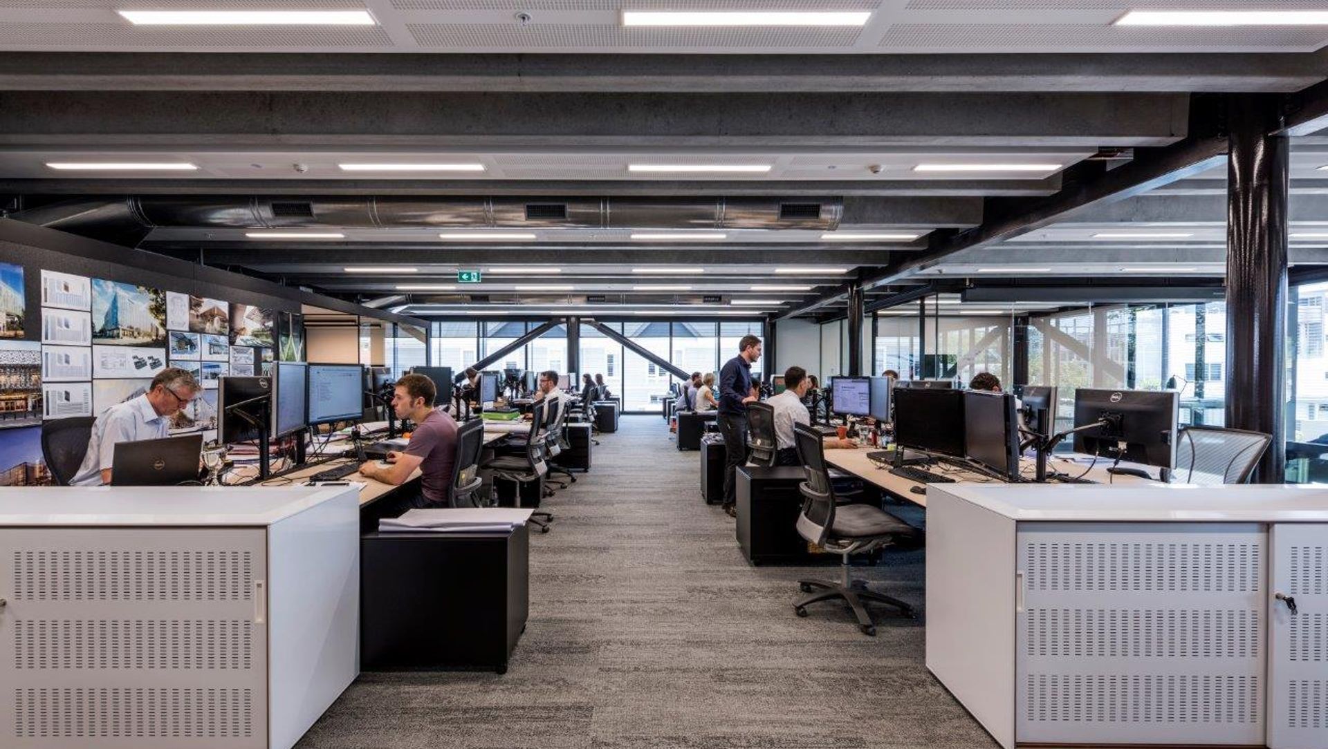 Warren & Mahoney Fit Out banner