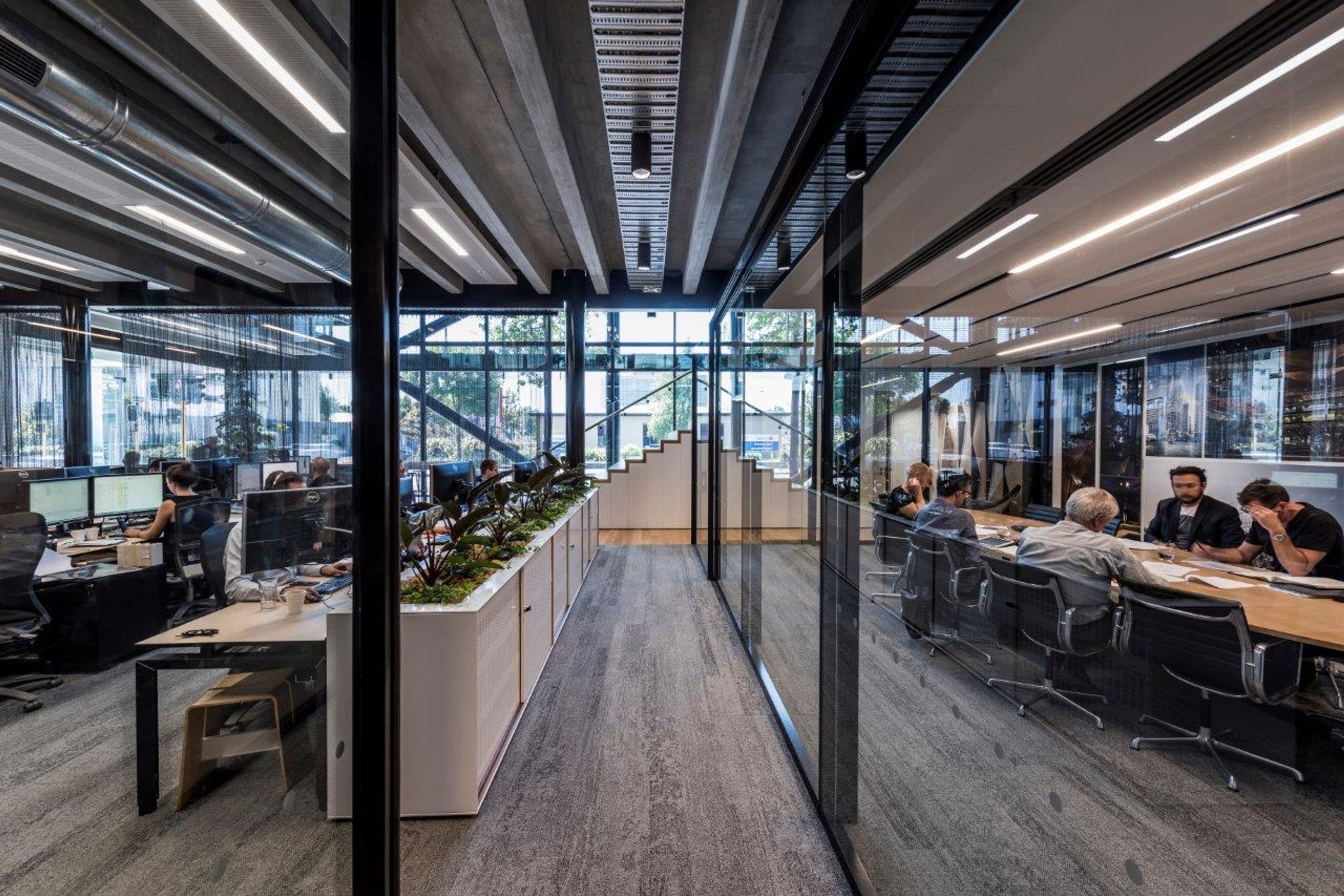 Warren &amp; Mahoney Fit Out