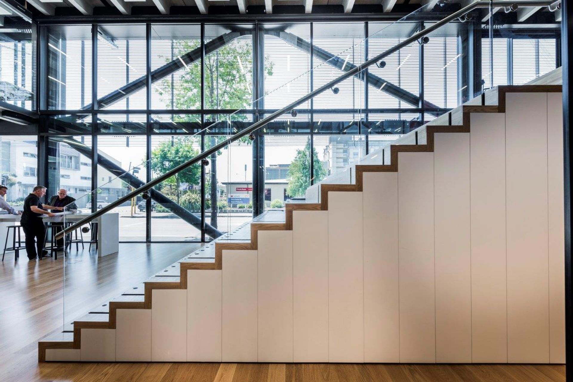 Warren &amp; Mahoney Fit Out