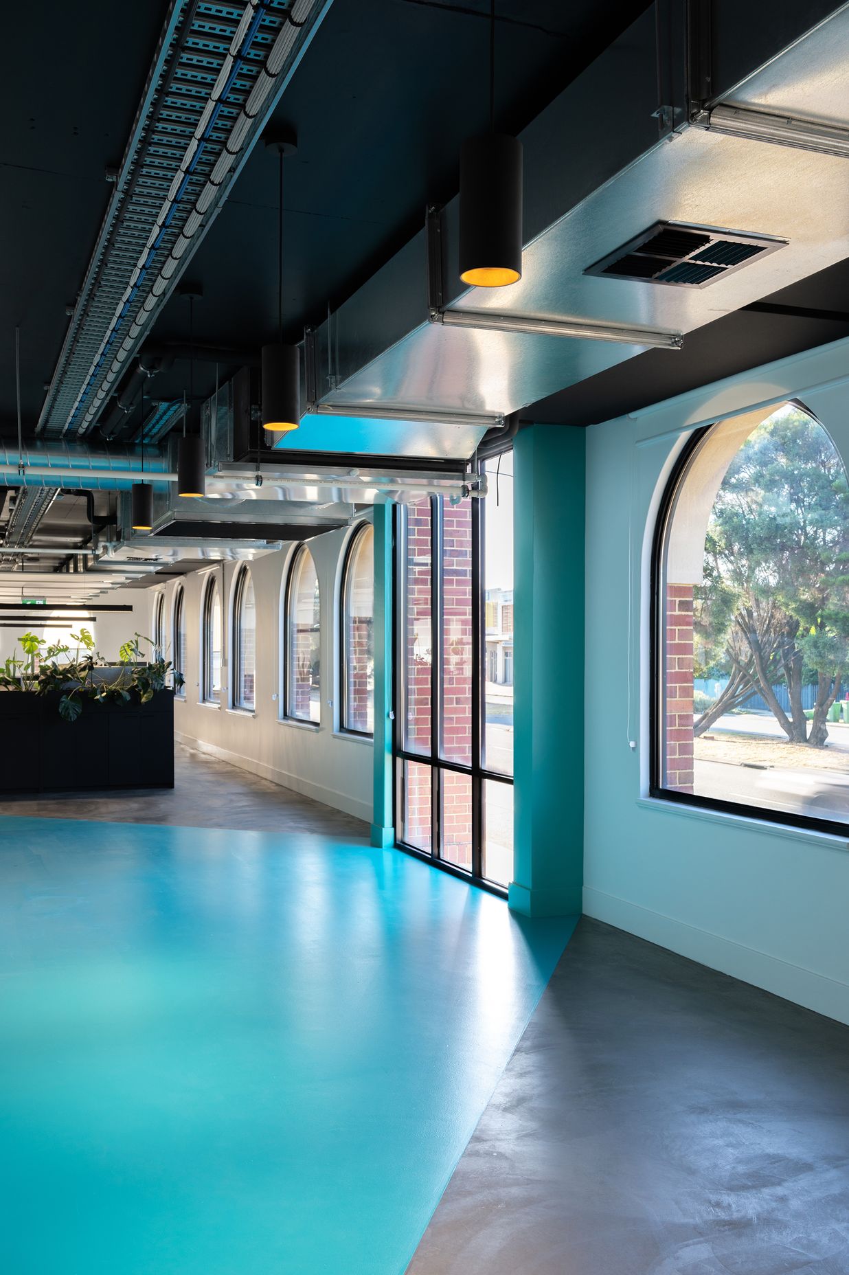 Photography: Andrew Purvis & Unios Lighting