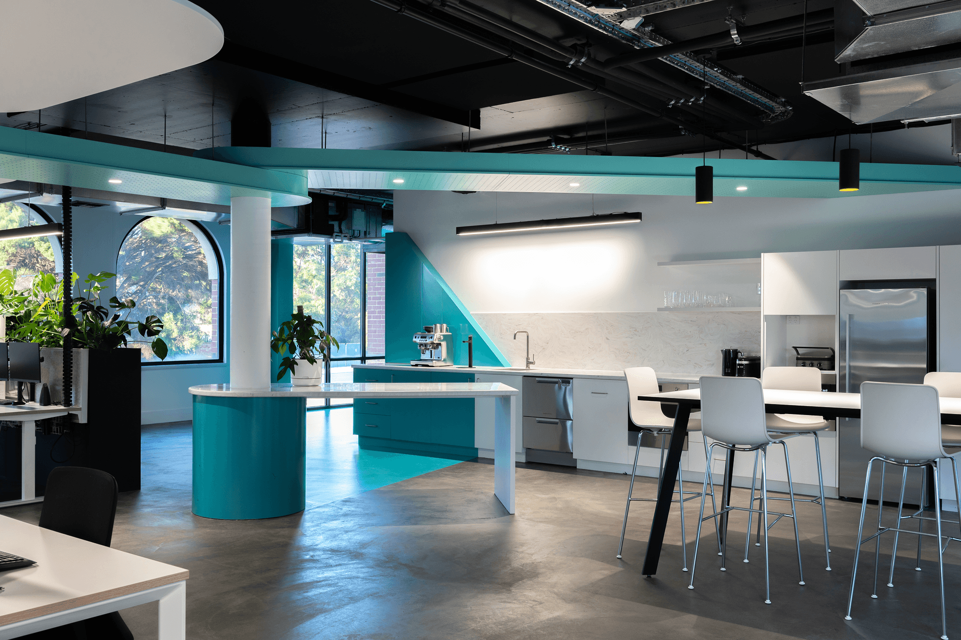 Photography: Andrew Purvis & Unios Lighting