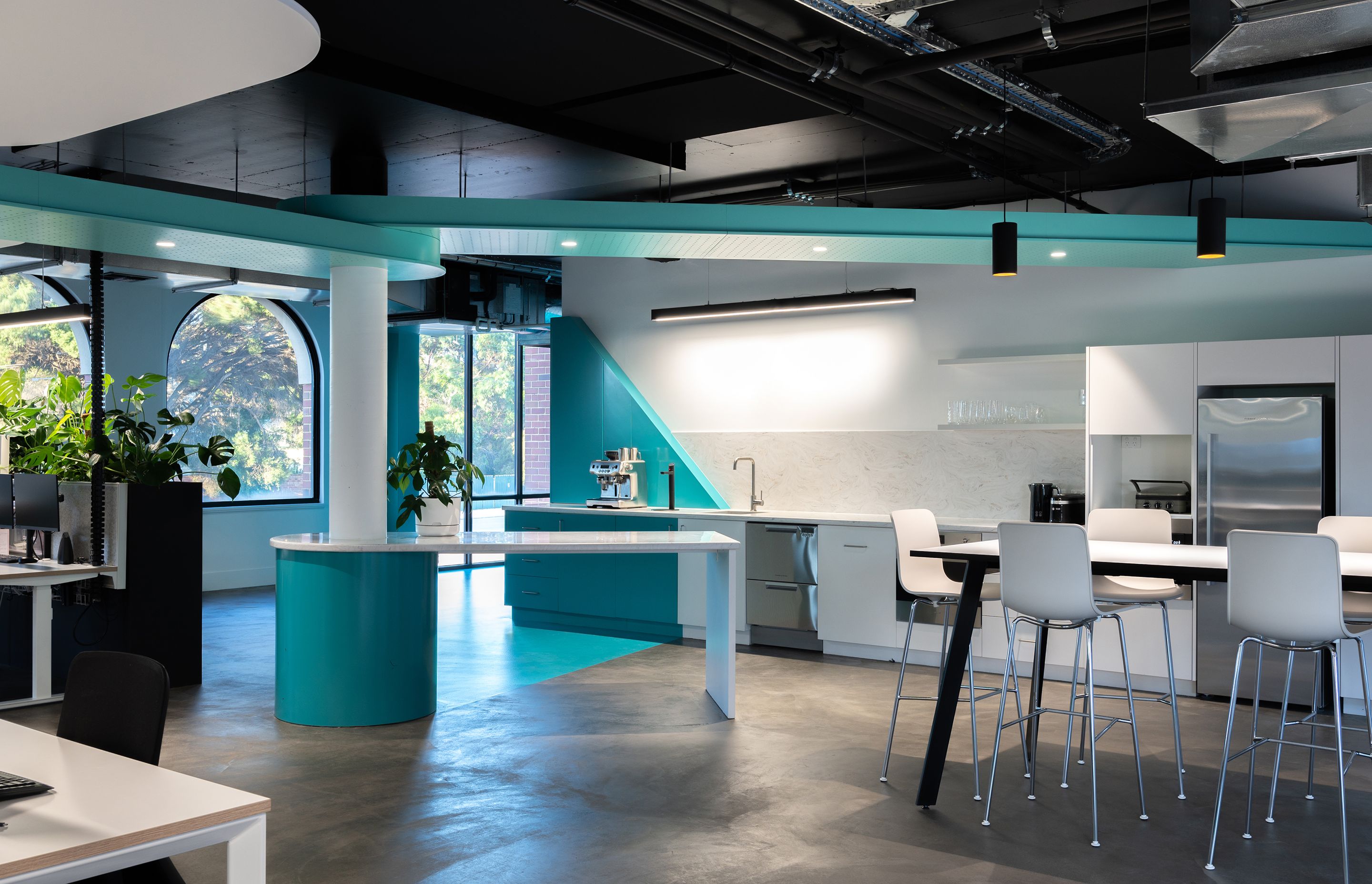 Photography: Andrew Purvis & Unios Lighting