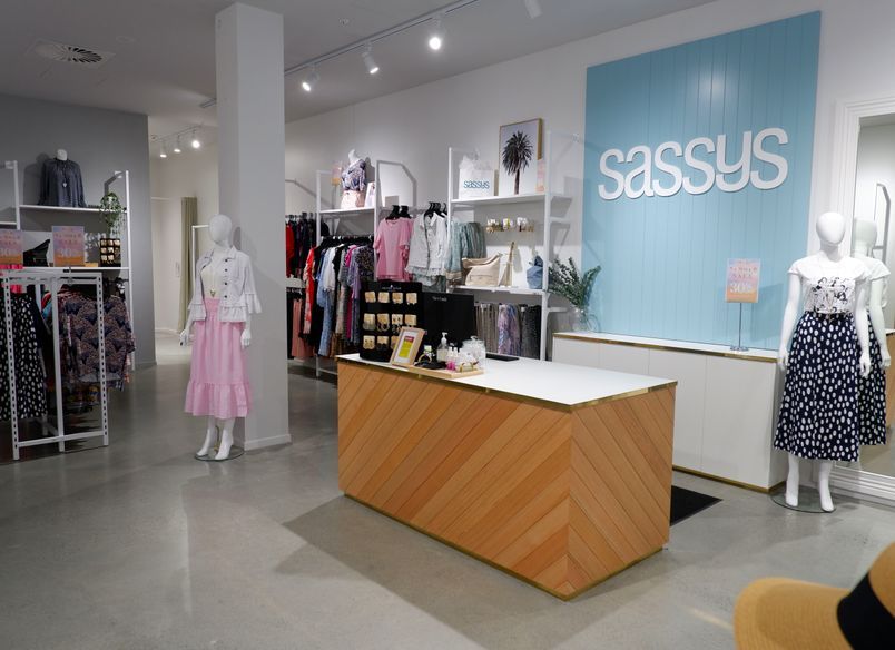 Sassys, Ormiston Mall