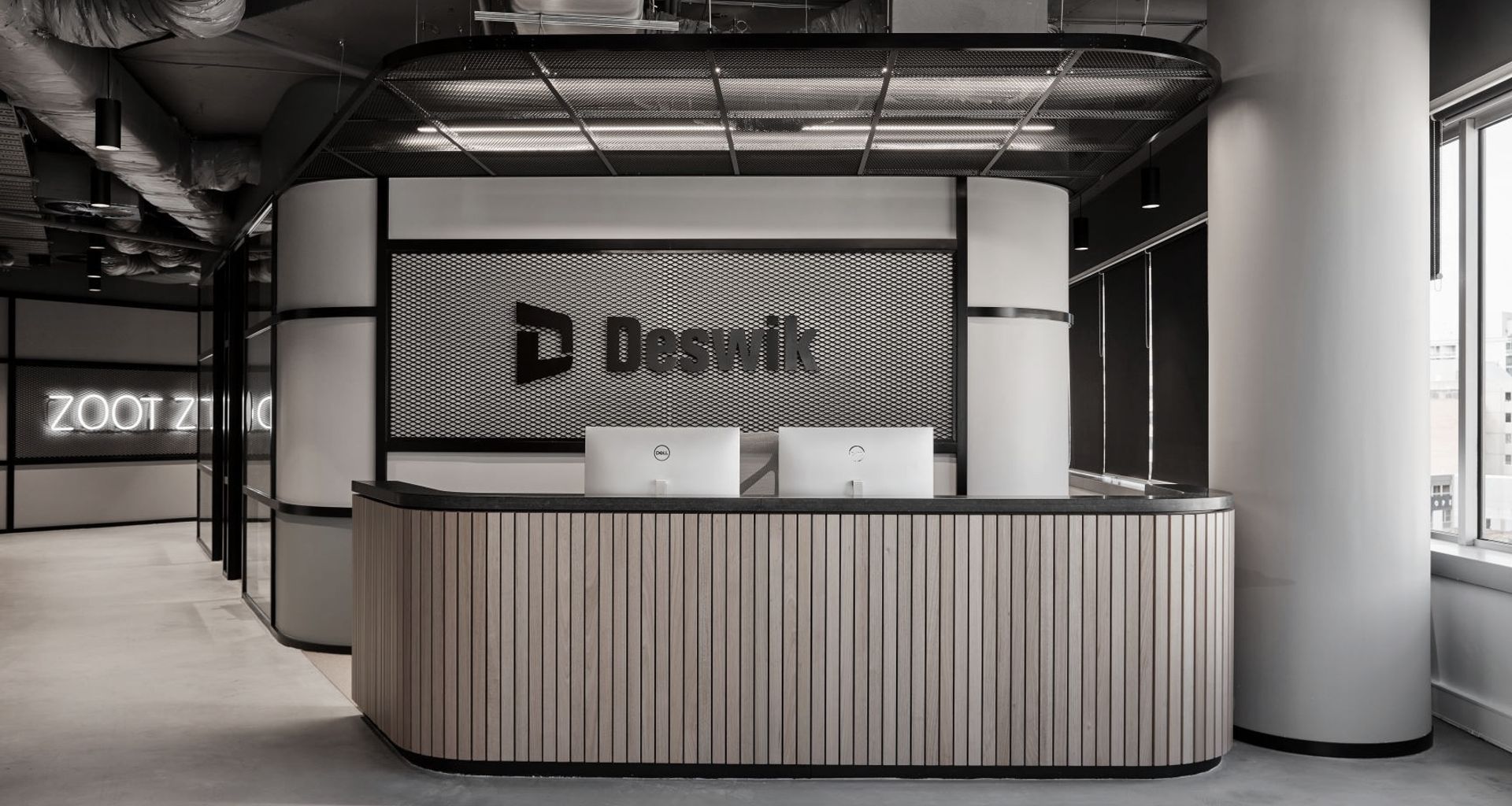 Deswik Head Office banner